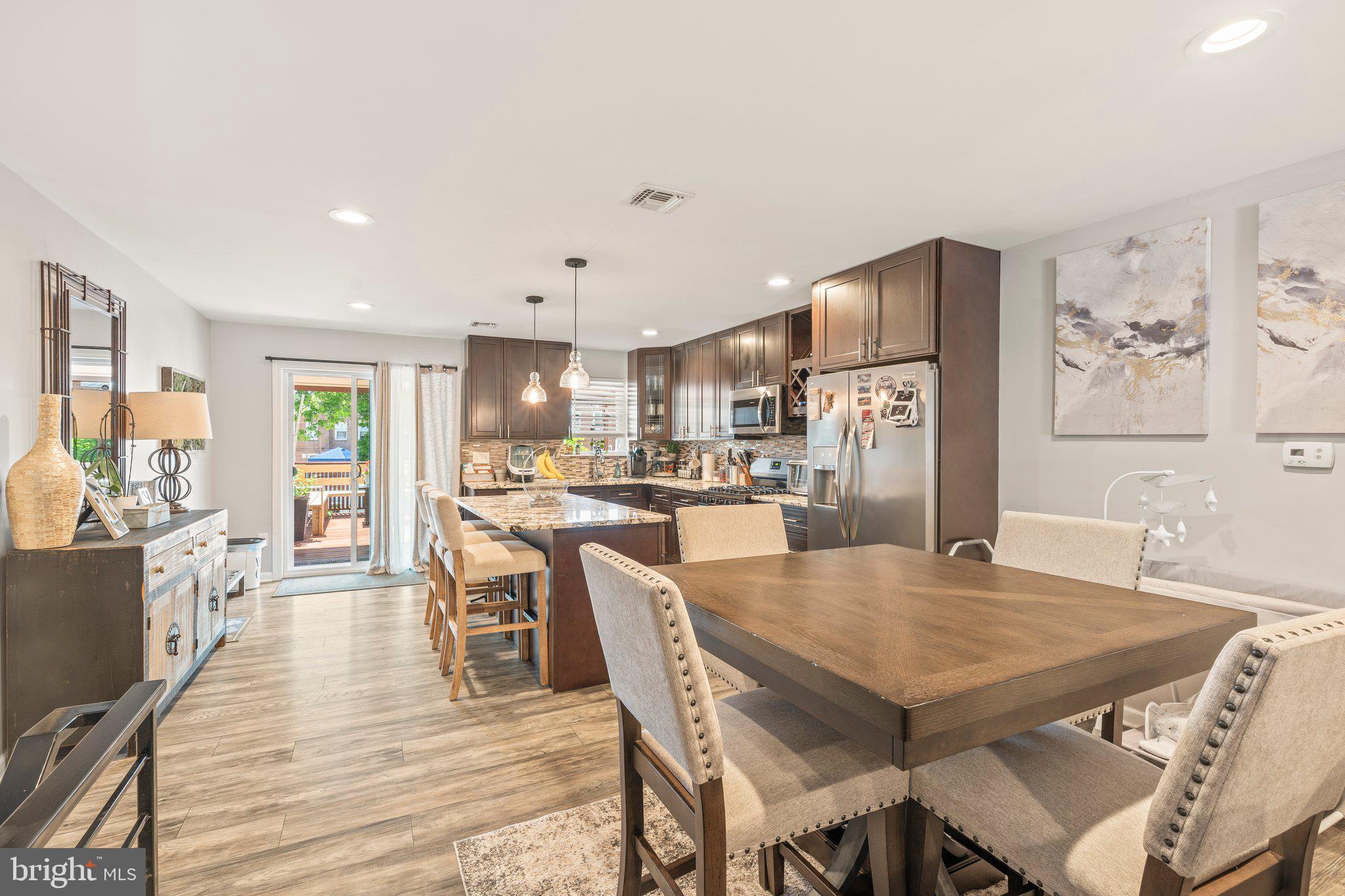 CRISPIN GARDENS - Residential