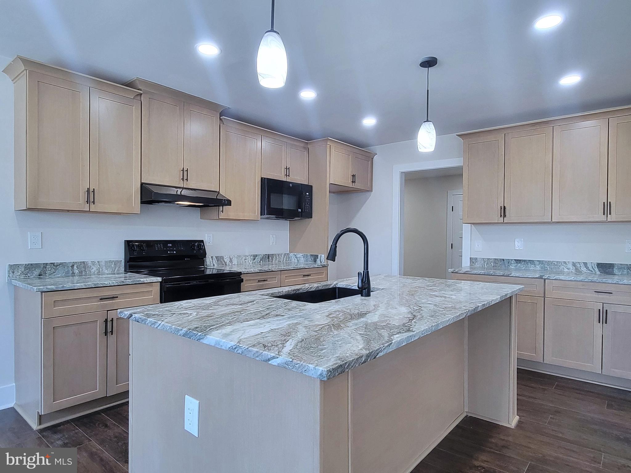 LOWER PAXTON - Residential