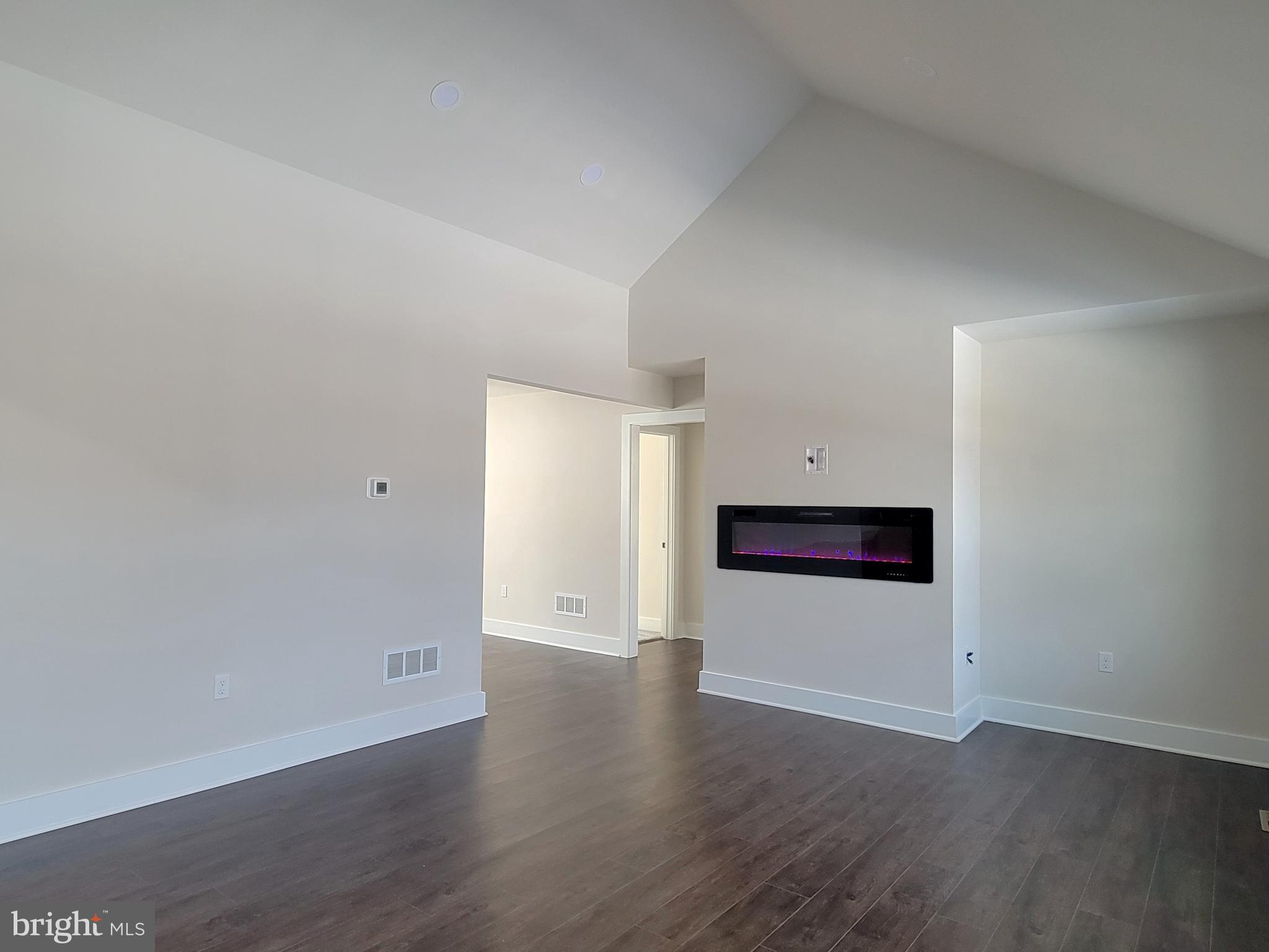 LOWER PAXTON - Residential