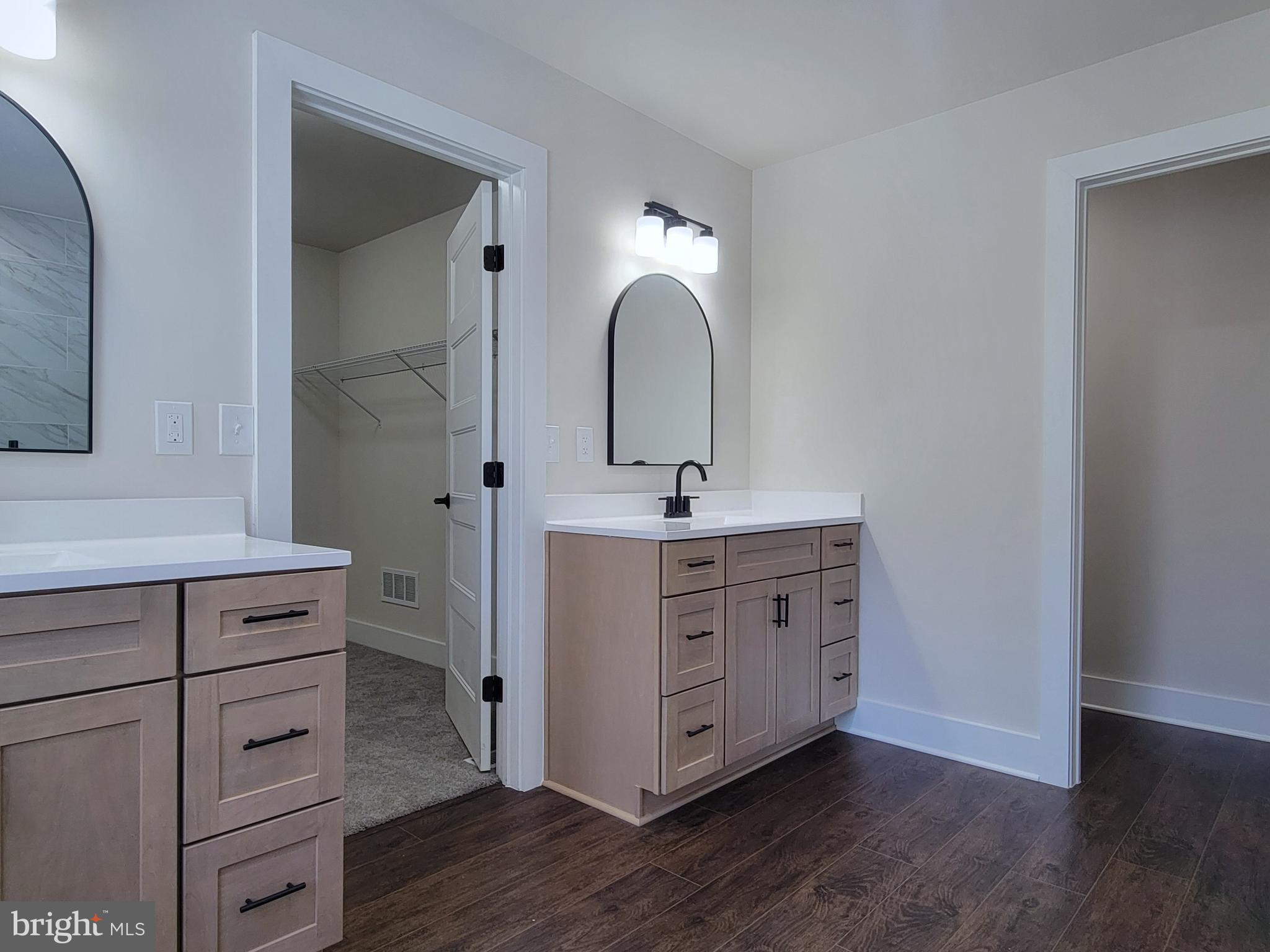 LOWER PAXTON - Residential