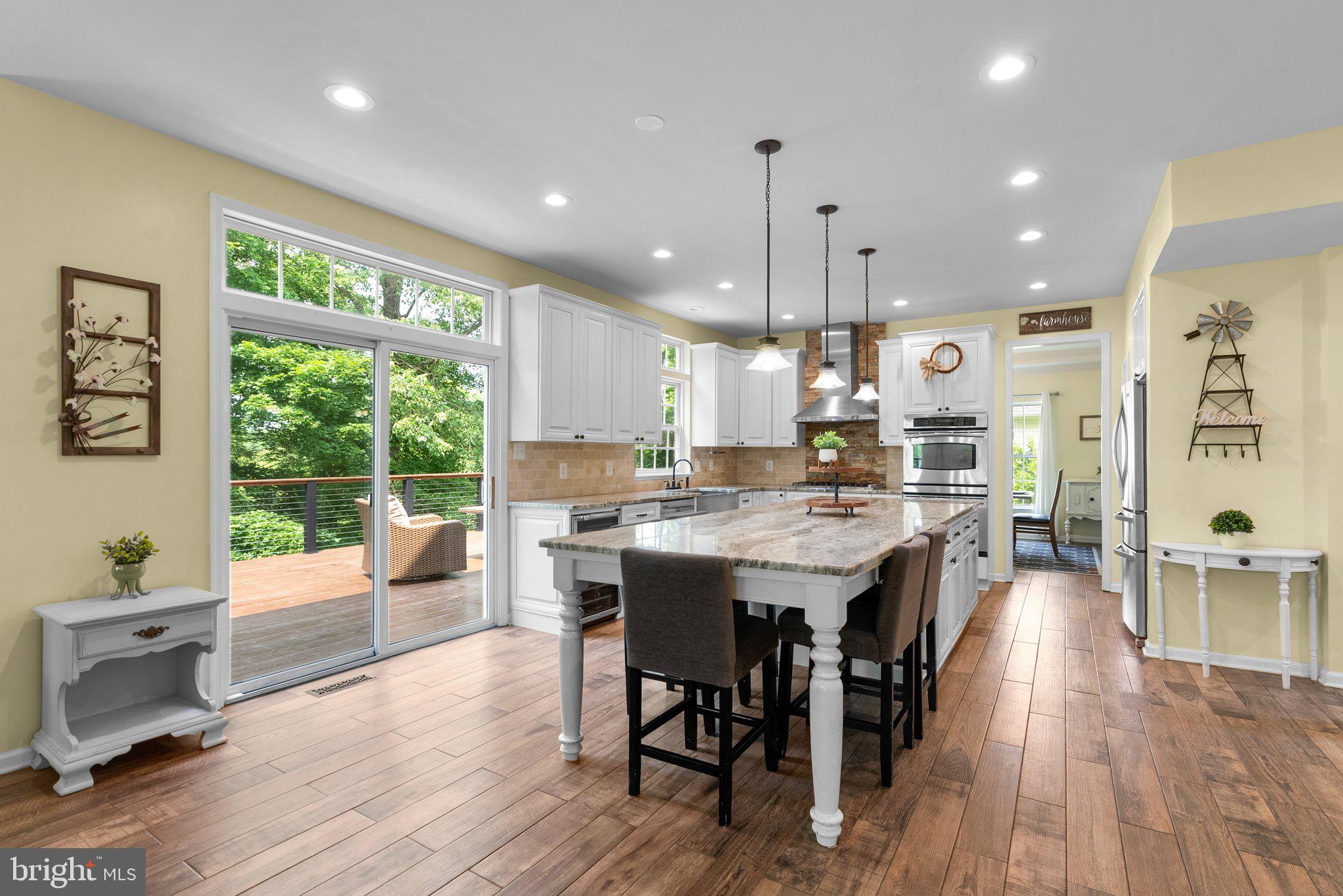 11044 COUNTRY CLUB ROAD