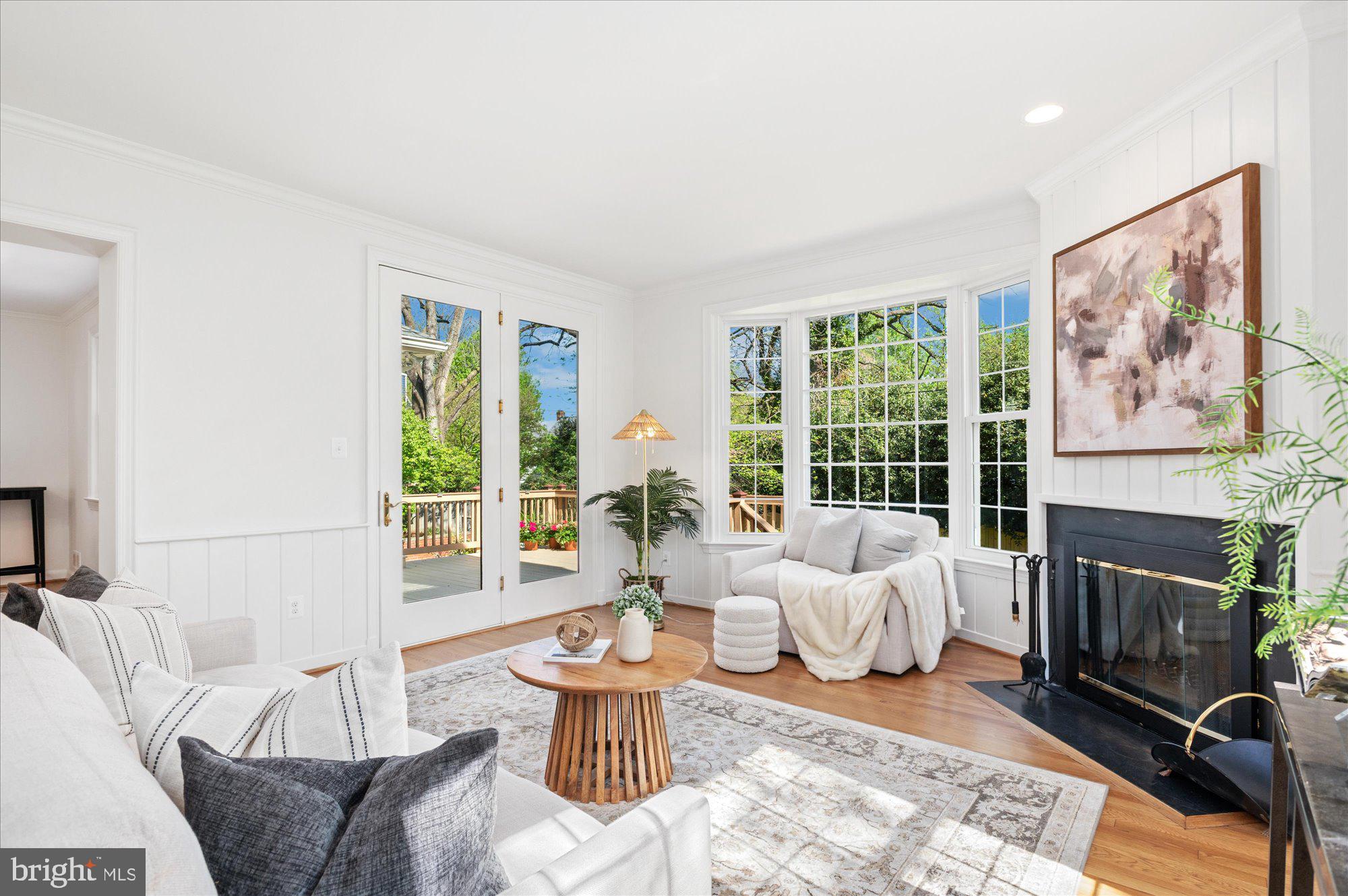 CHEVY CHASE MANOR - Residential