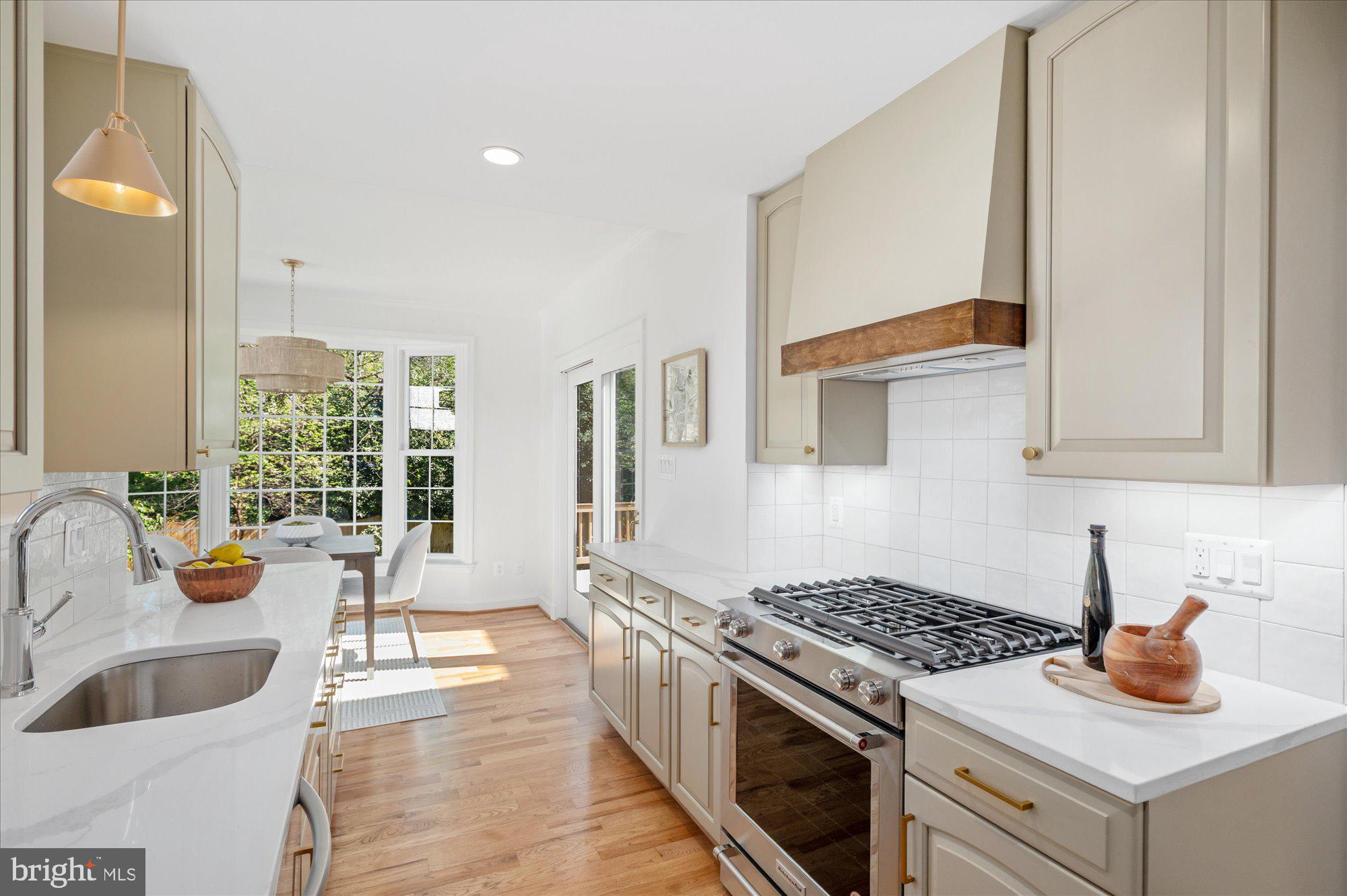 CHEVY CHASE MANOR - Residential