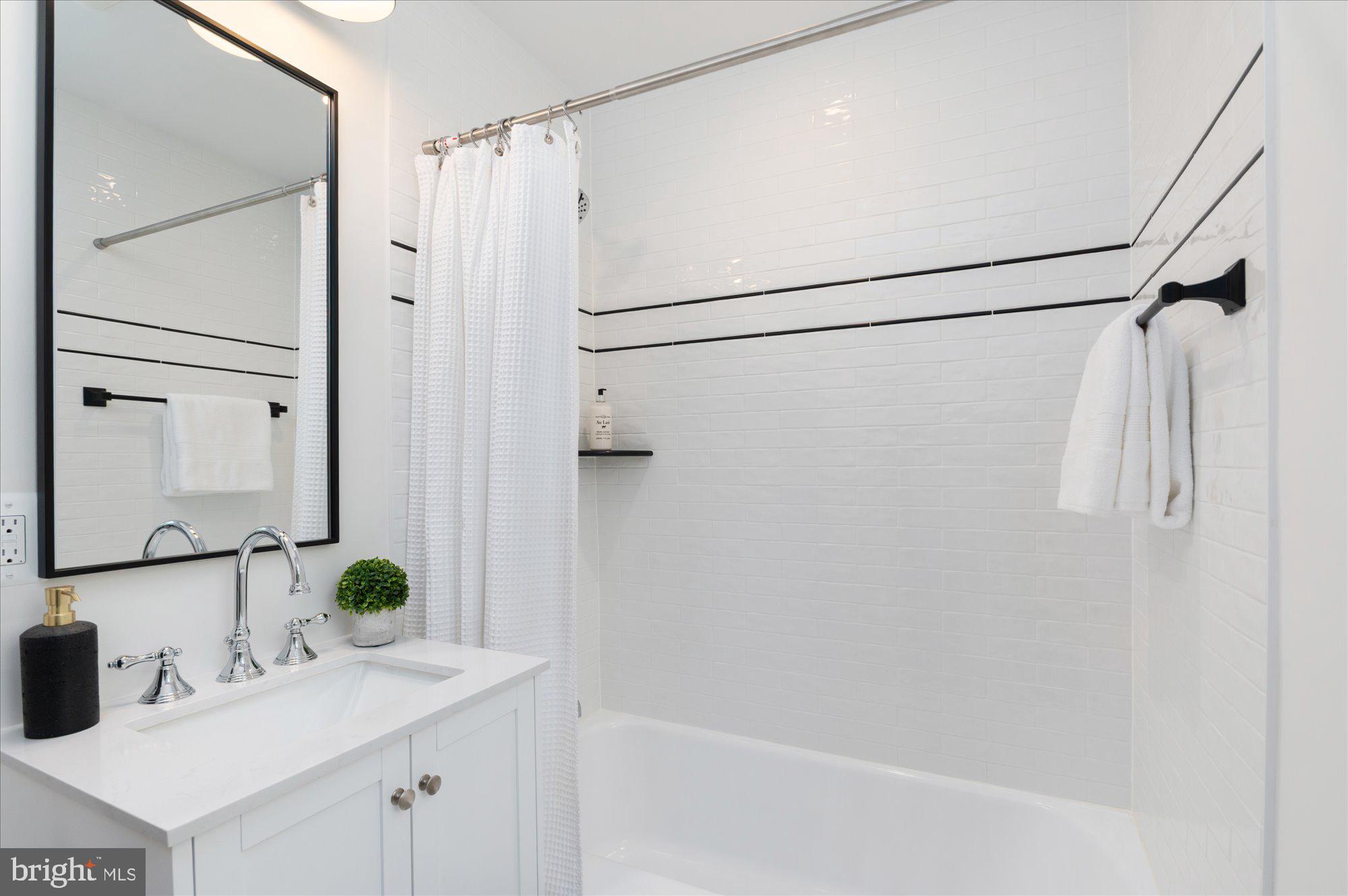 CHEVY CHASE MANOR - Residential