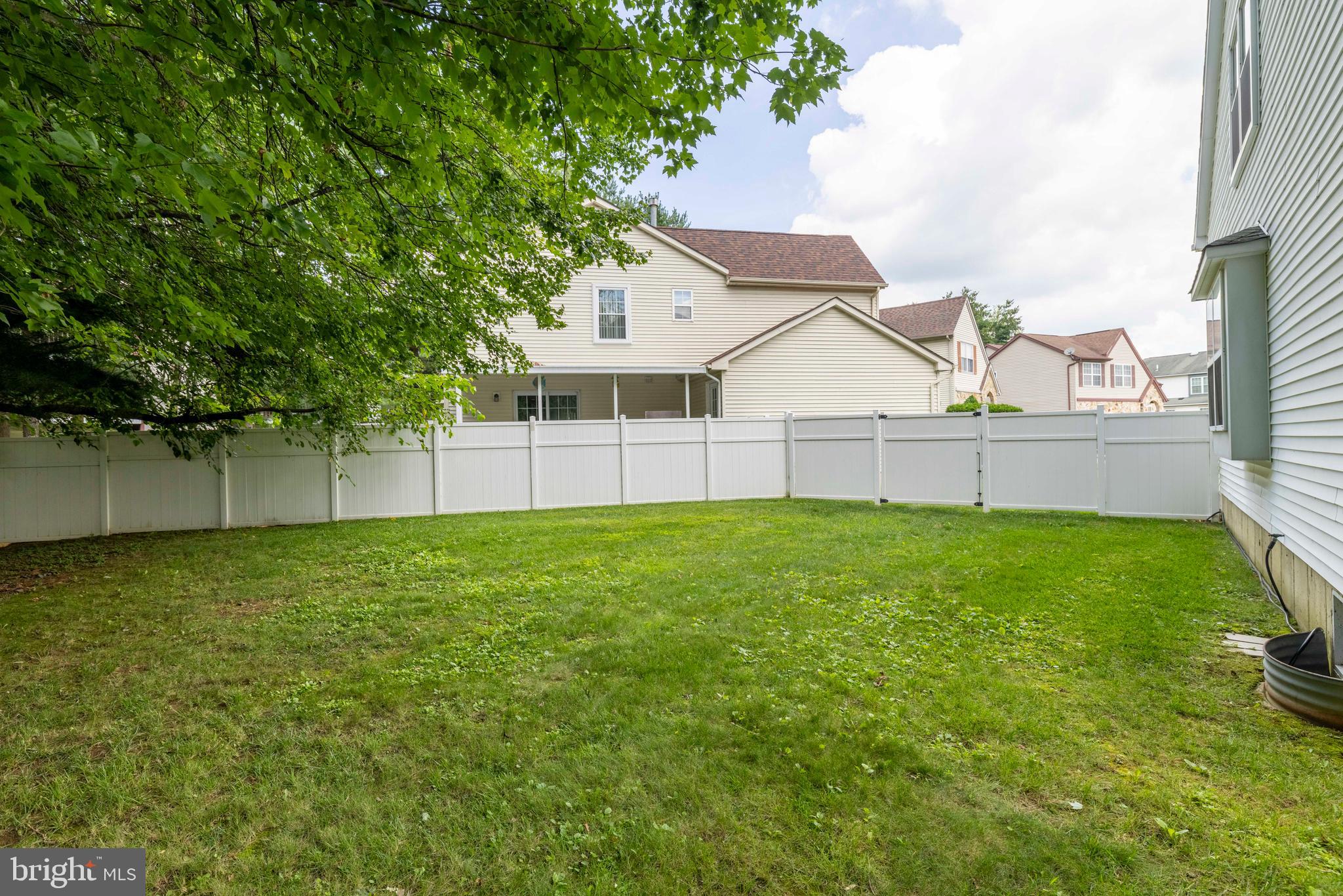 SOMERTON - Residential