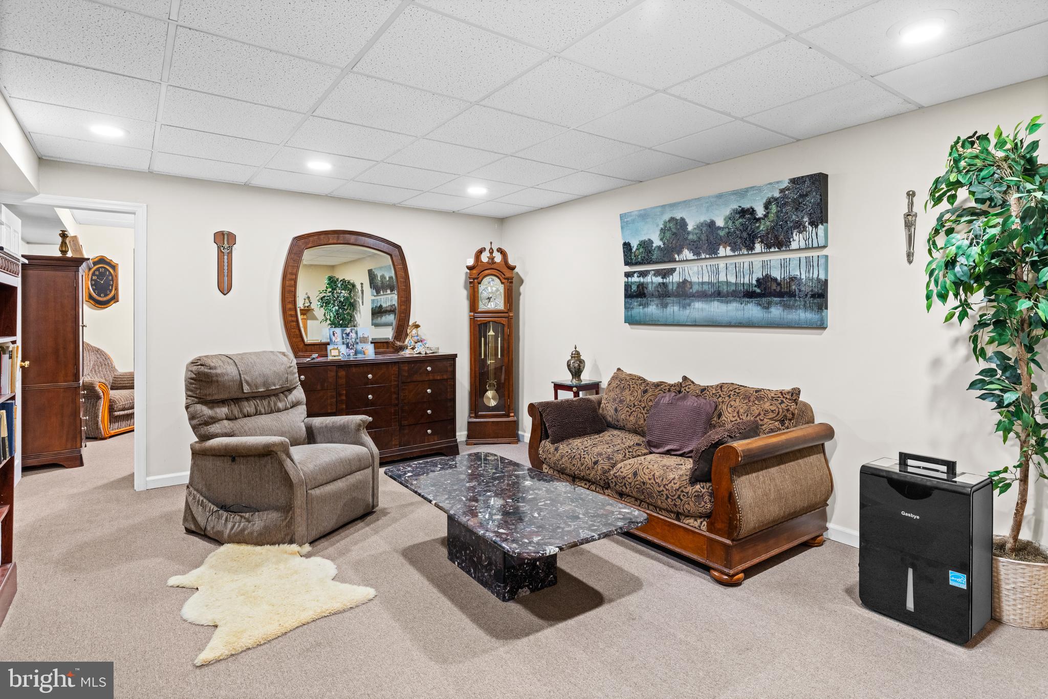 SOMERTON - Residential