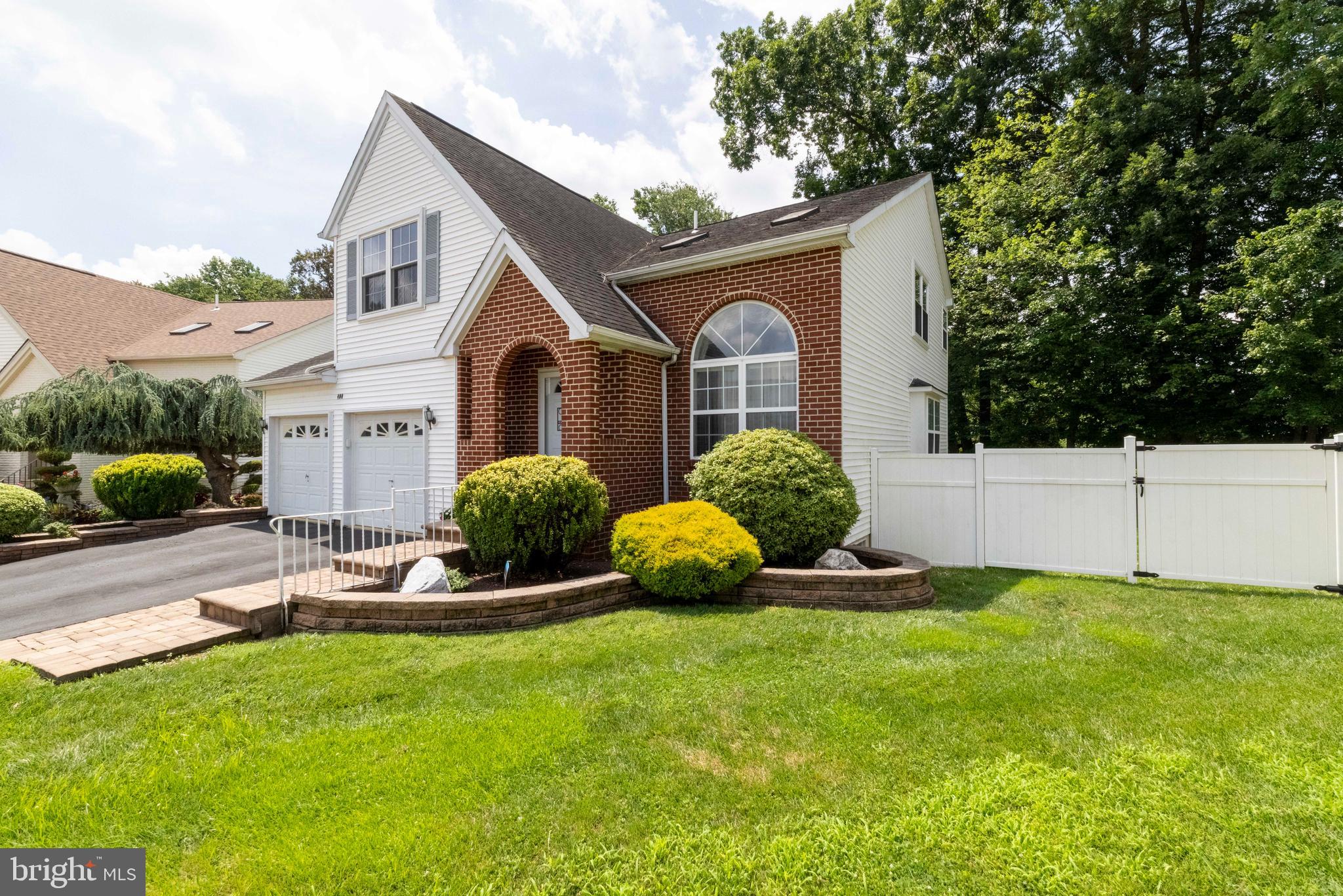 SOMERTON - Residential