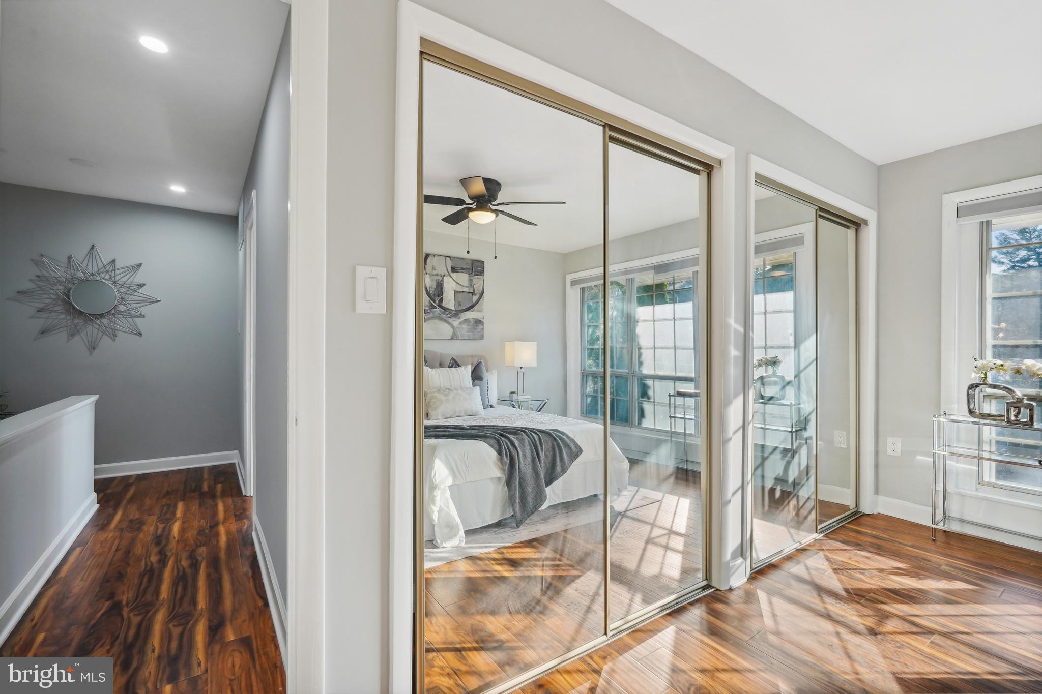 MC LEAN CHASE - Residential