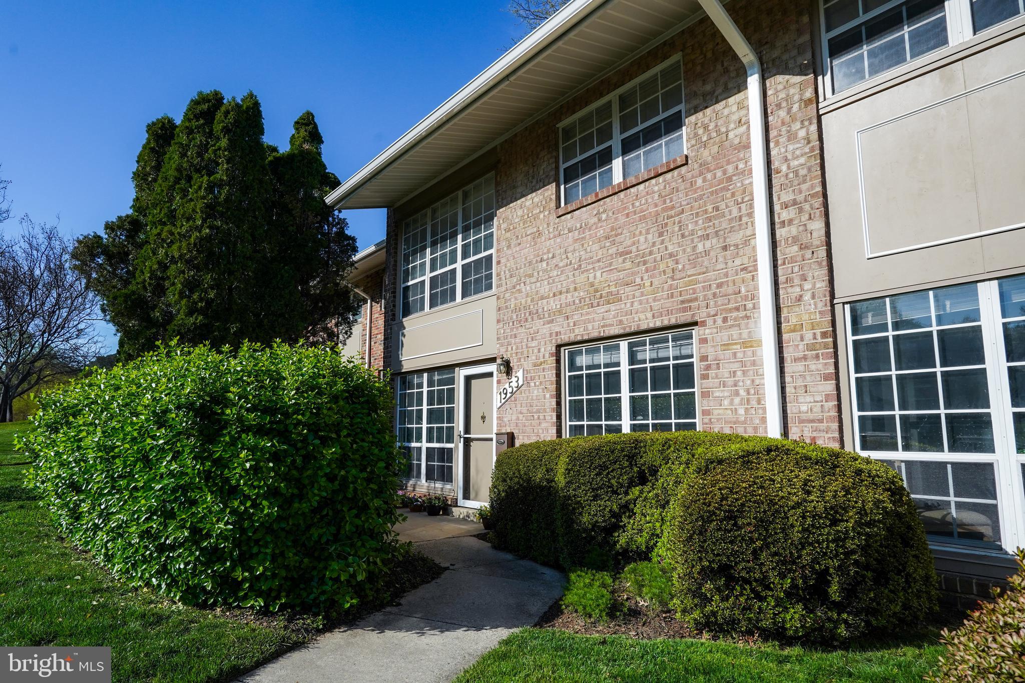 MC LEAN CHASE - Residential