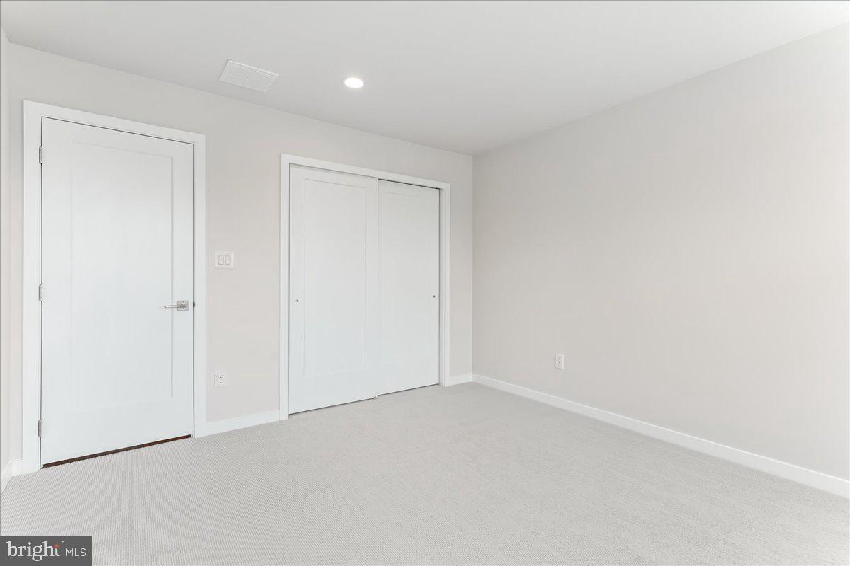 FRANKLIN STATION - Residential Lease