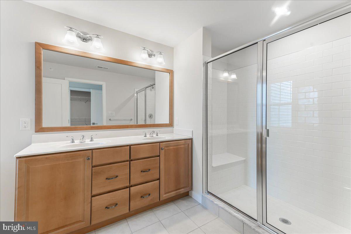 FRANKLIN STATION - Residential Lease