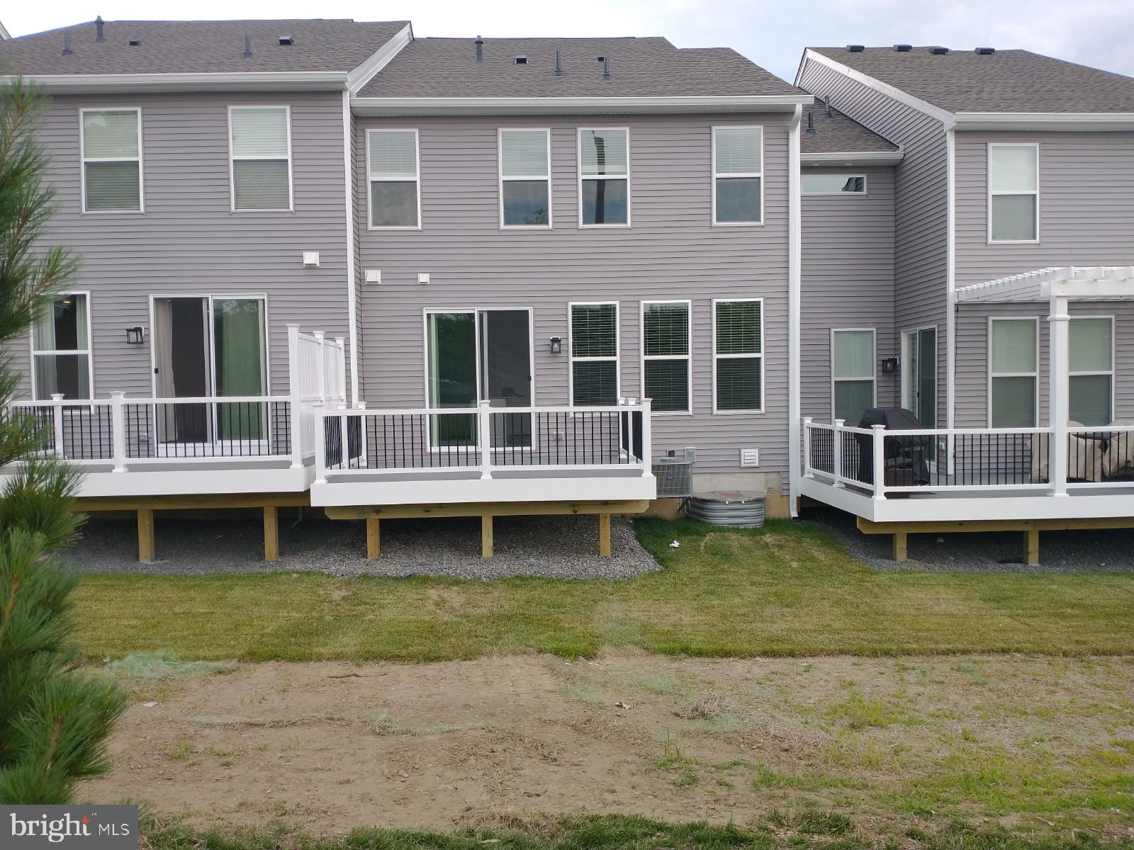 FRANKLIN STATION - Residential Lease