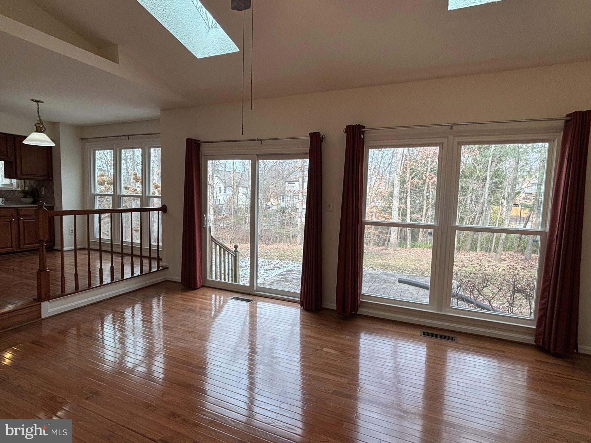 LITTLE ROCKY RUN - Residential Lease