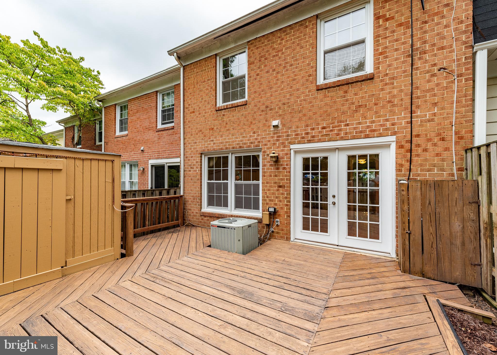 STRATHMORE - Residential