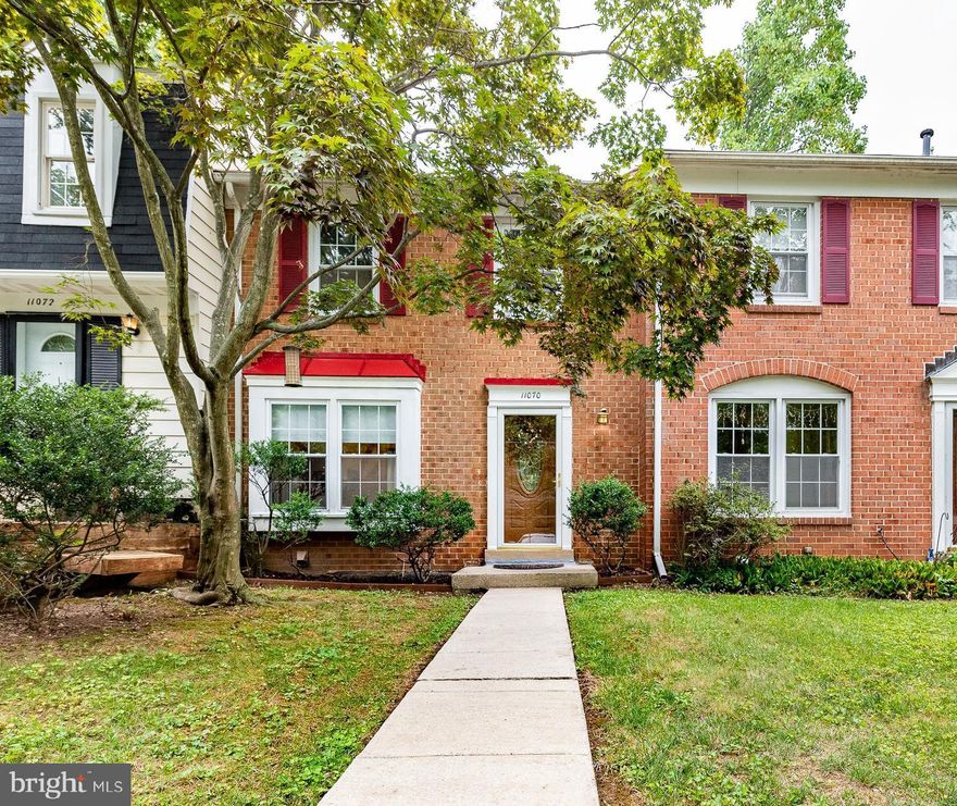 Updated upscale home with gourmet kitchen with granite counters and stainless steel appliances. Hardwood and tile floors. Great recreation room in lower level with full bath.  Nice deck and private fenced  backyard right near the pool.  Renovated bathrooms and 3 finished levels of perfect move-in ready home.