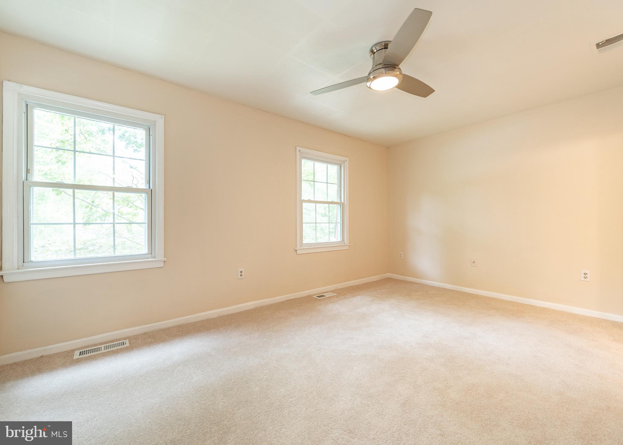 STRATHMORE - Residential