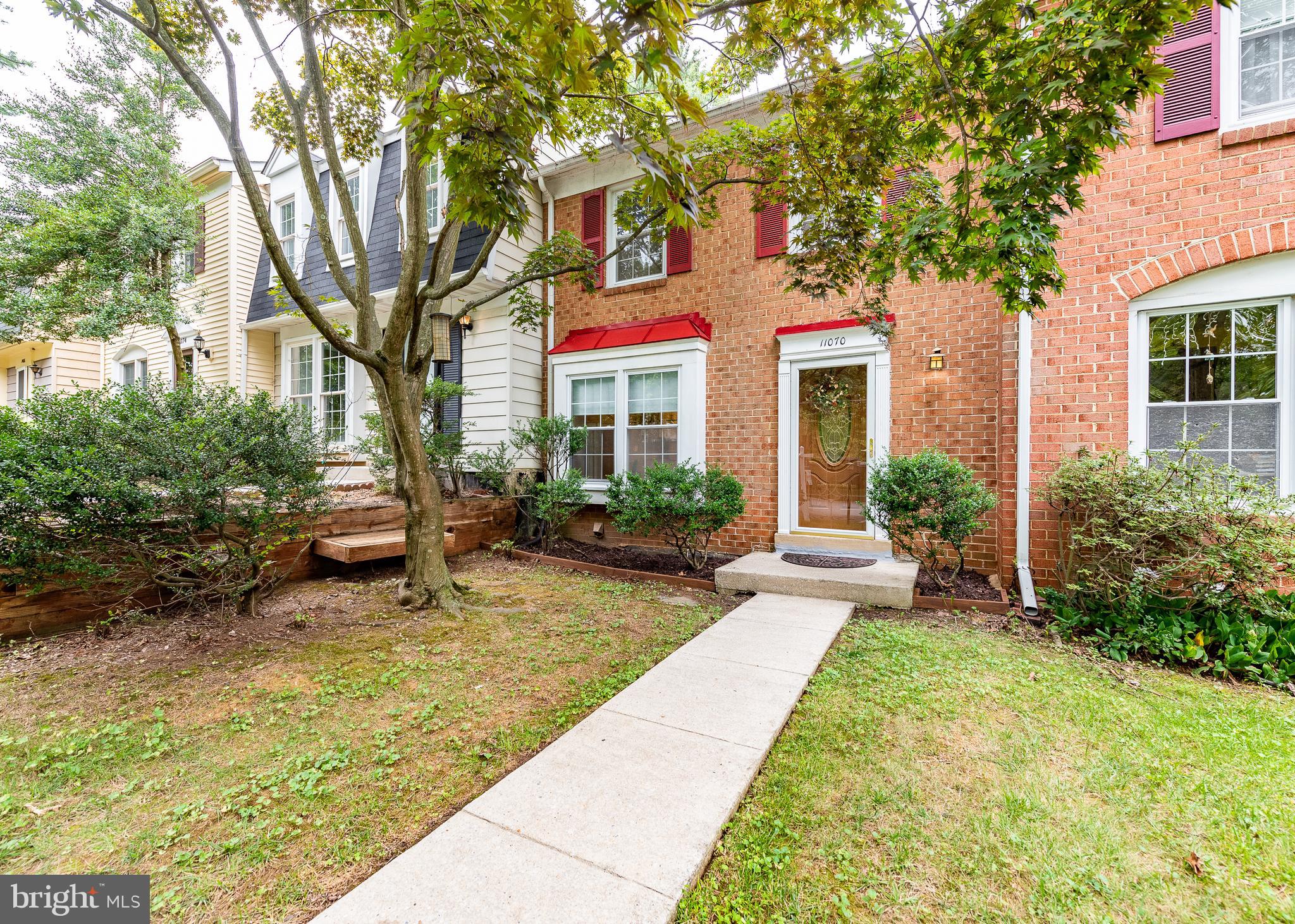 STRATHMORE - Residential