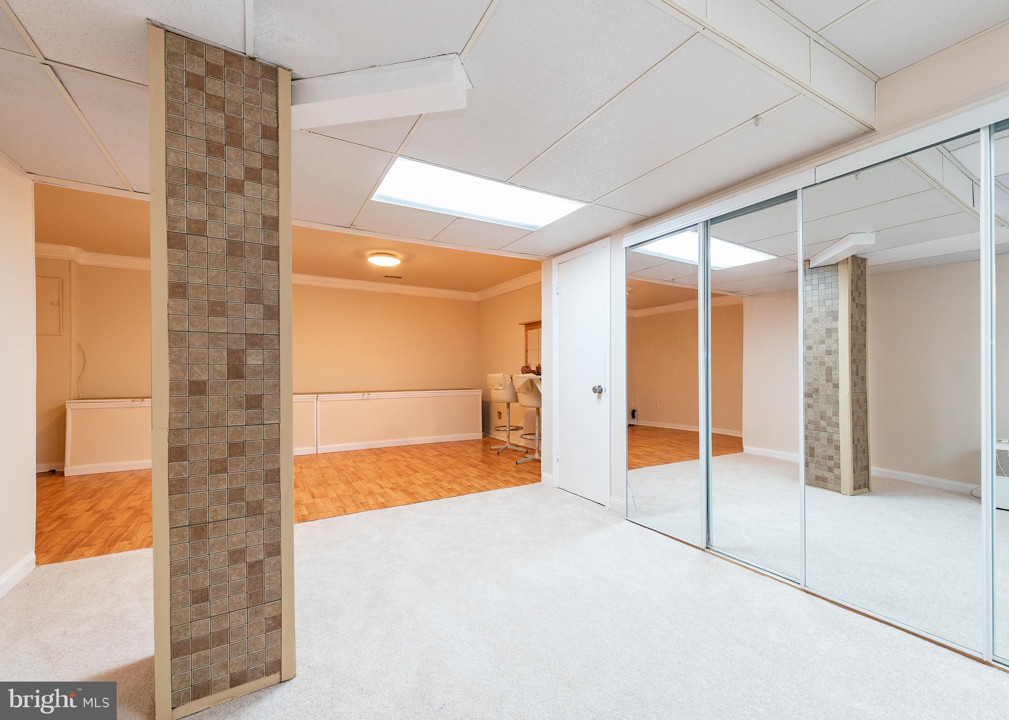 STRATHMORE - Residential