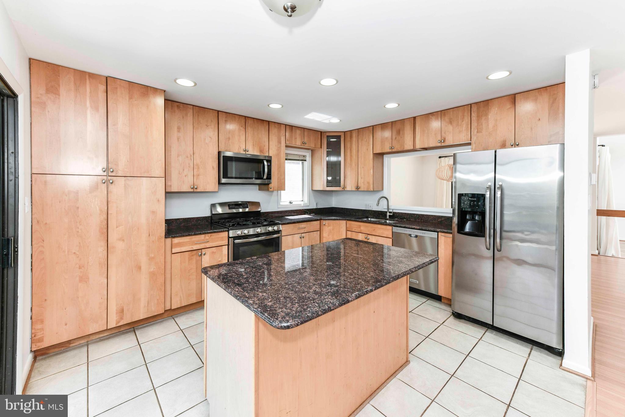 LYON PARK - Residential Lease