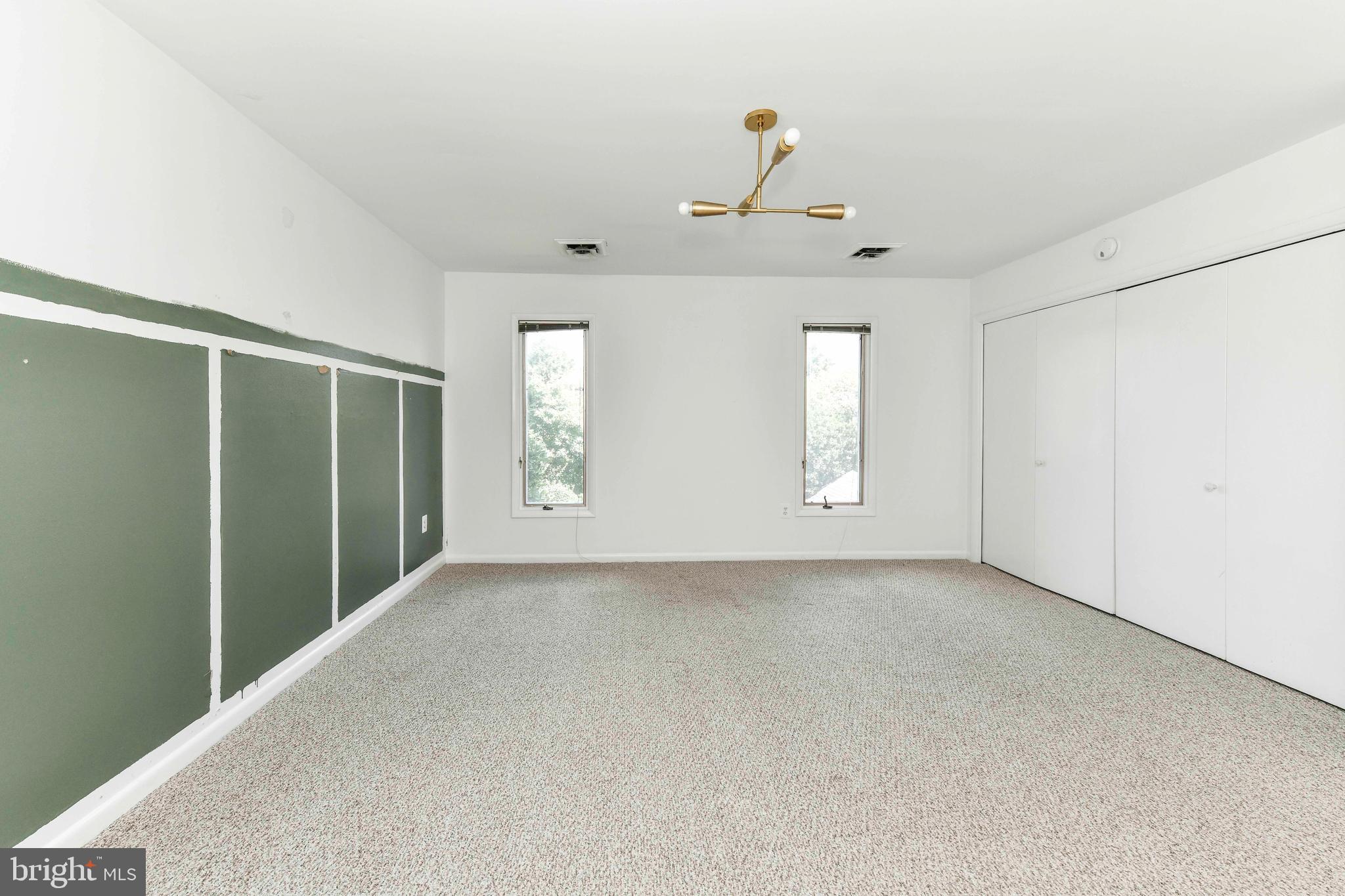 LYON PARK - Residential Lease