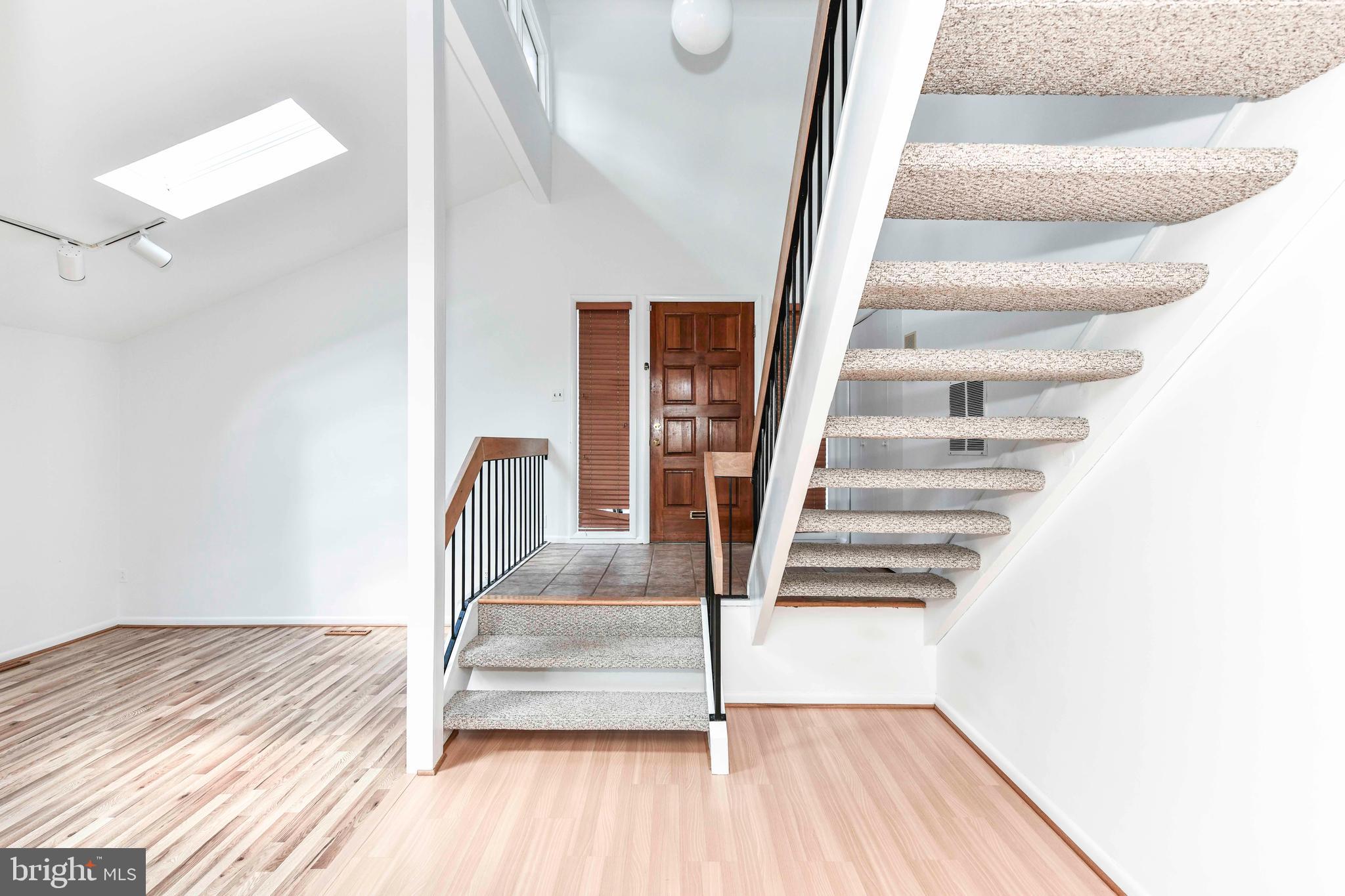 LYON PARK - Residential Lease