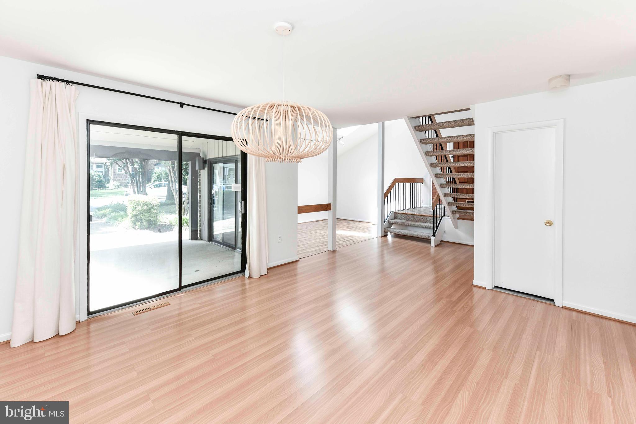 LYON PARK - Residential Lease