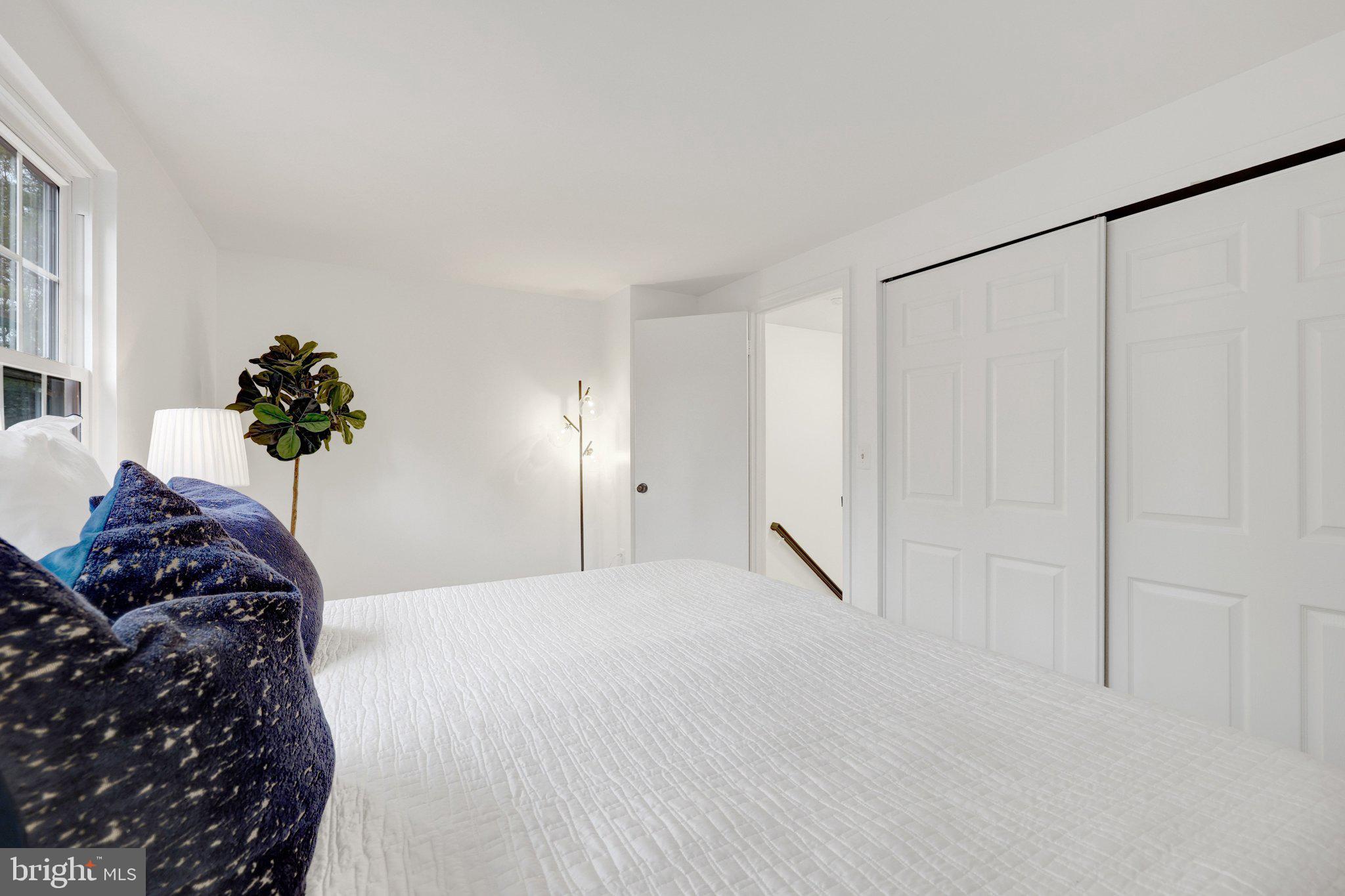 COUNTRYSIDE - Residential