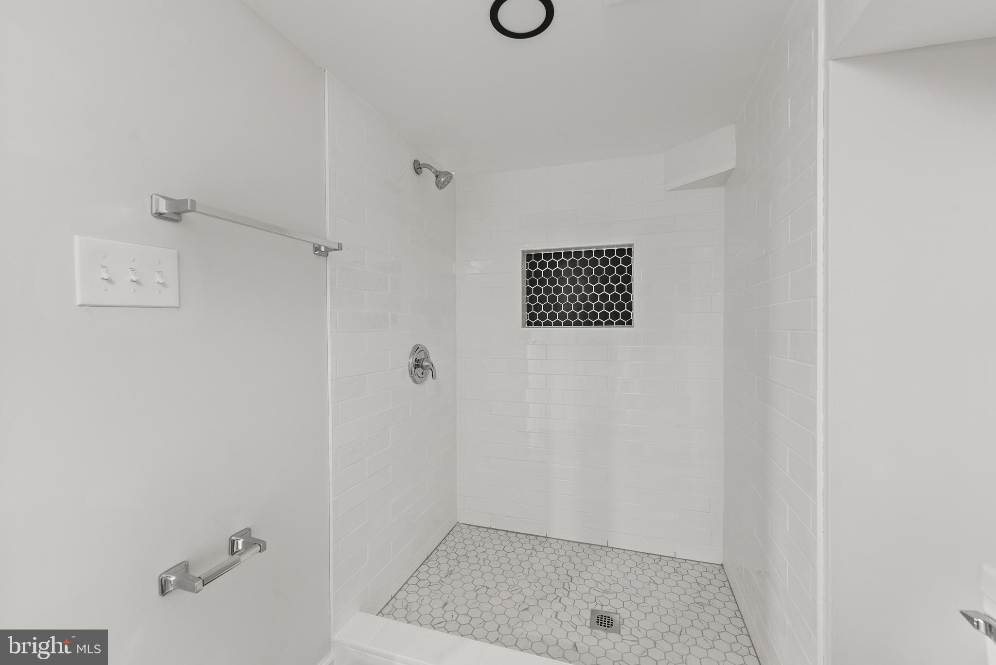 WAVERLY - Residential