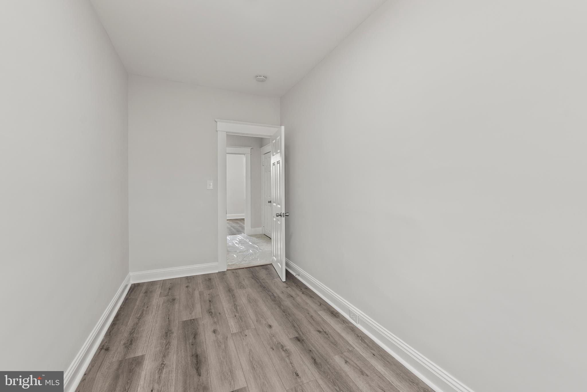 WAVERLY - Residential