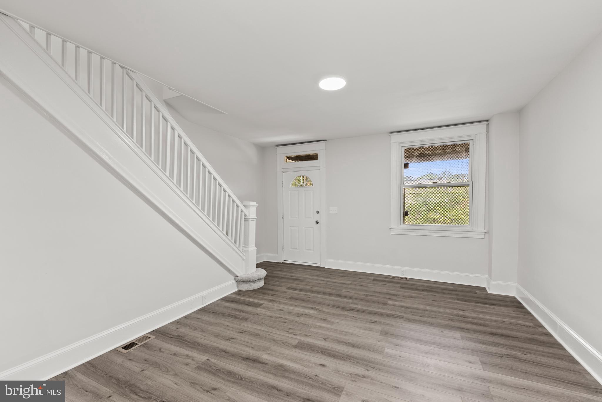 WAVERLY - Residential