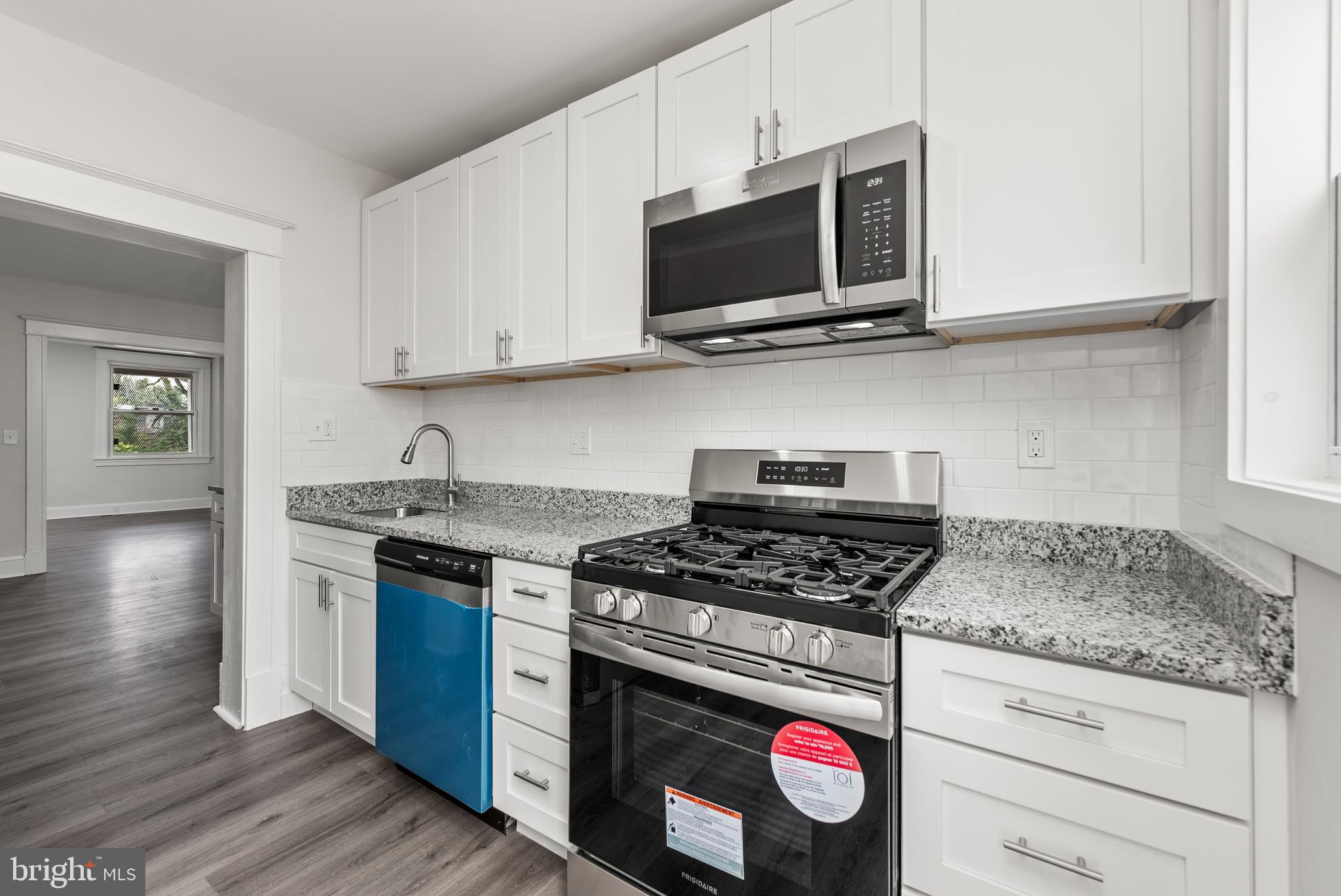 WAVERLY - Residential