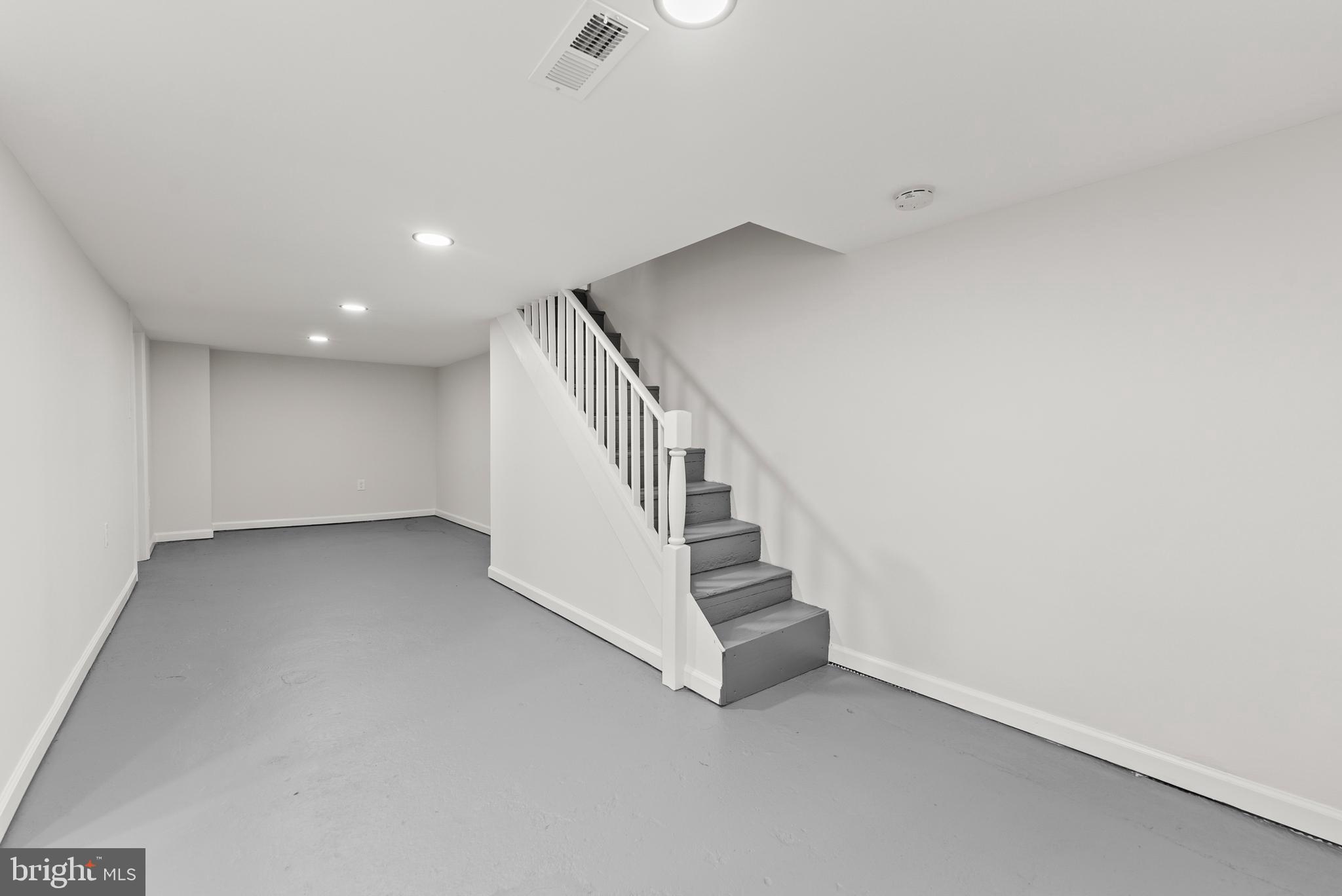 WAVERLY - Residential