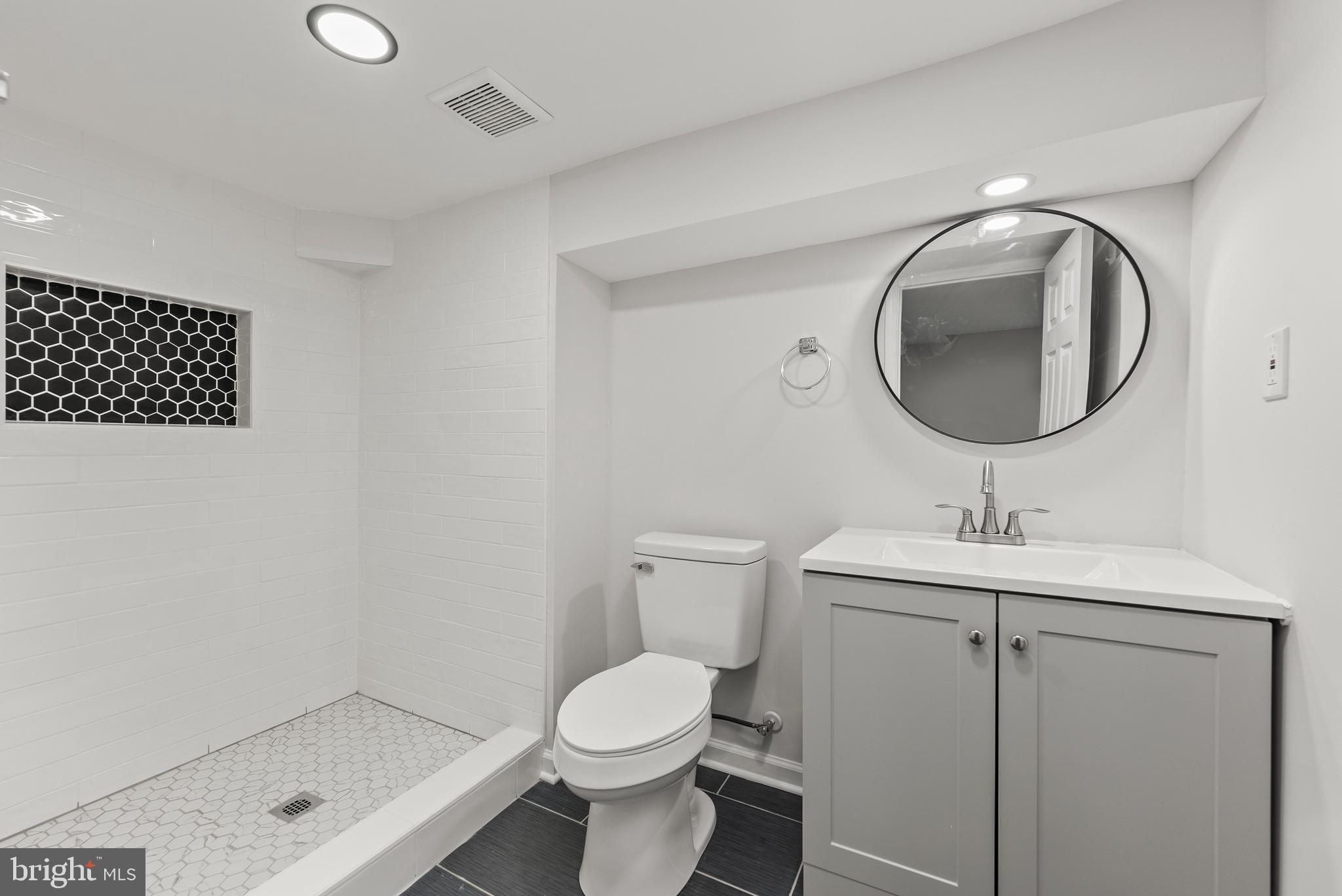 WAVERLY - Residential