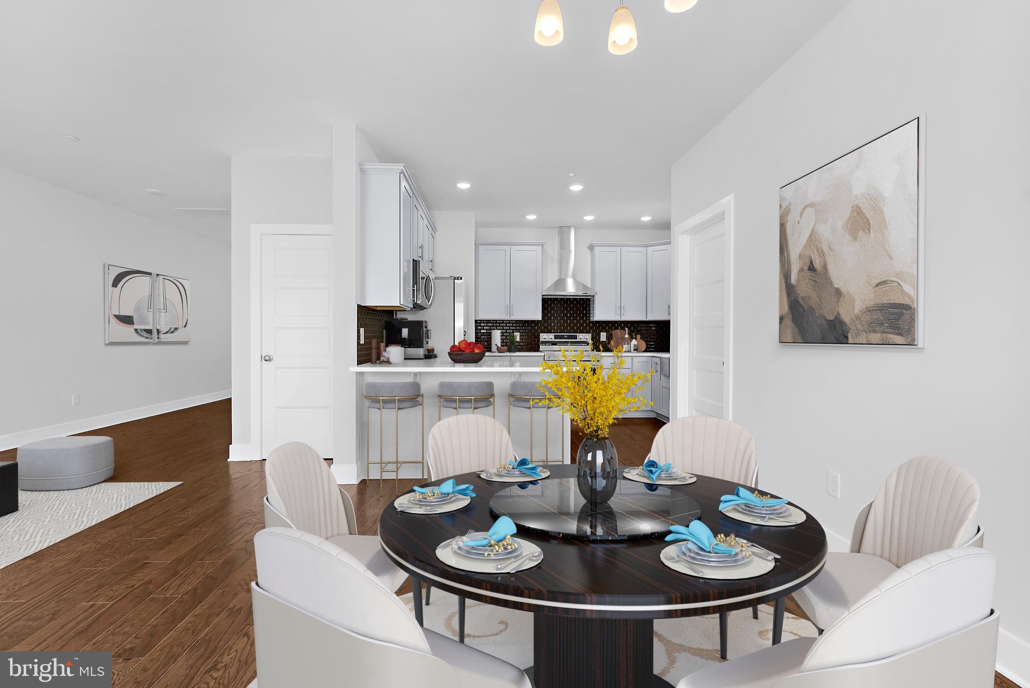 CARROLLTON MANOR - Residential