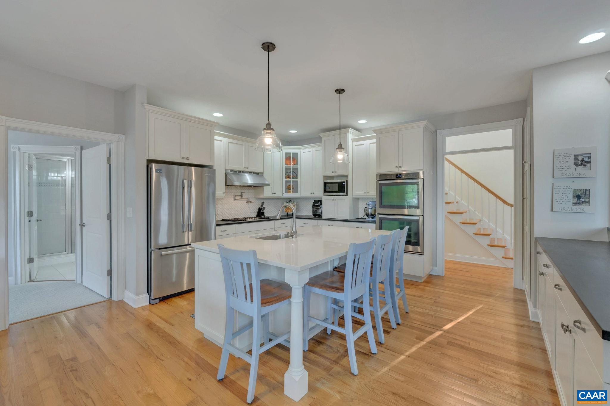 LAKE MONTICELLO - Residential