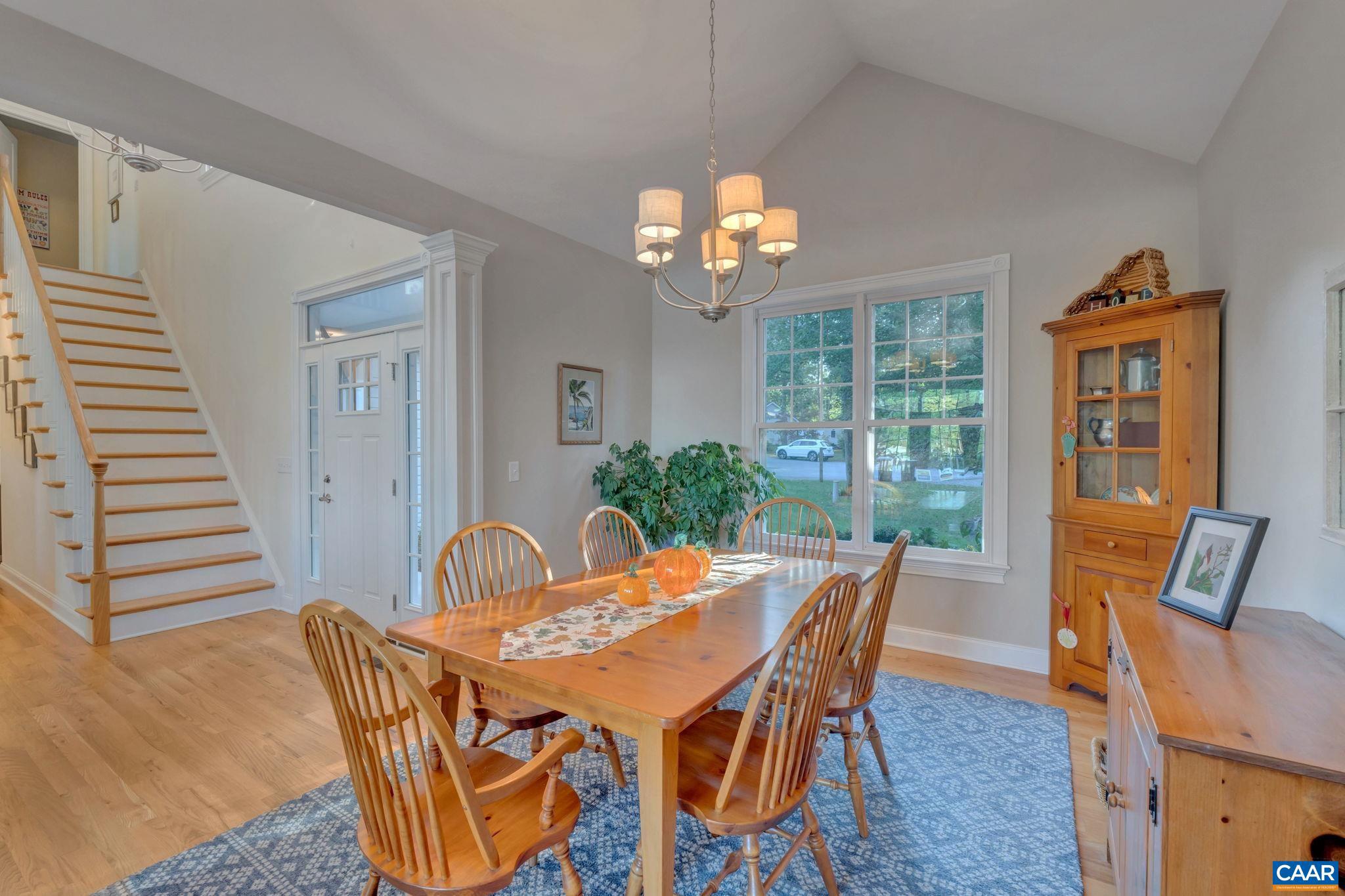 LAKE MONTICELLO - Residential