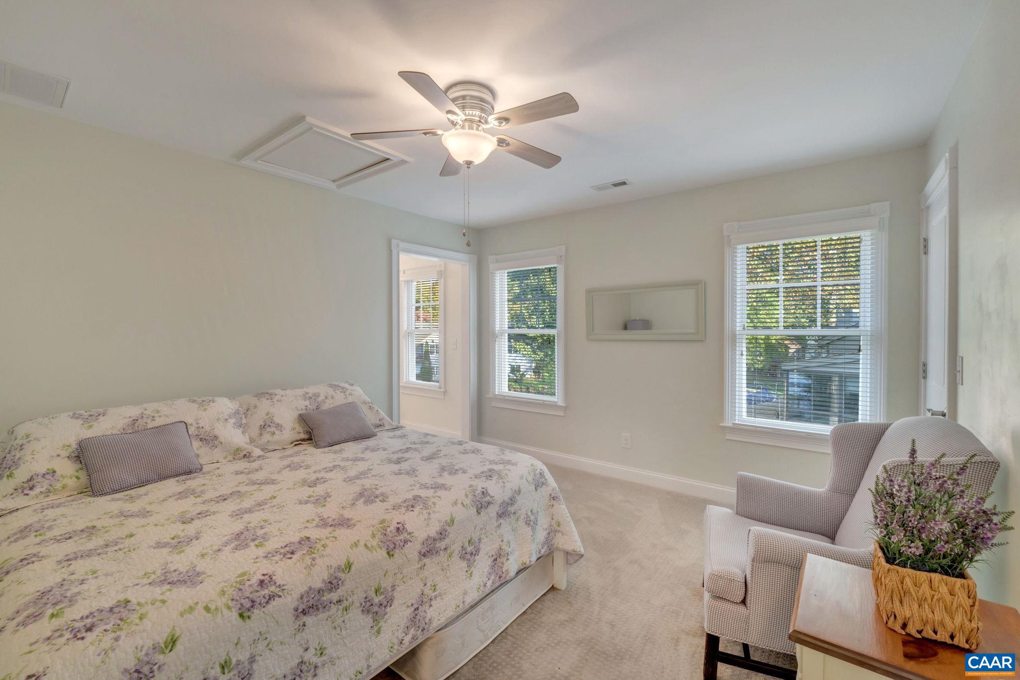 LAKE MONTICELLO - Residential