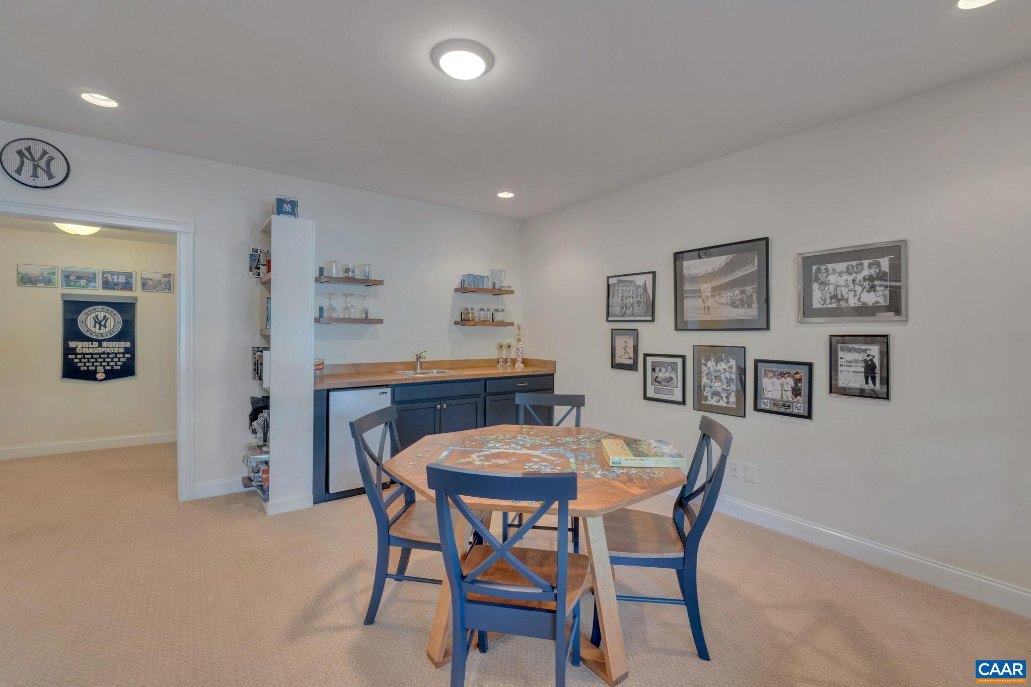 LAKE MONTICELLO - Residential