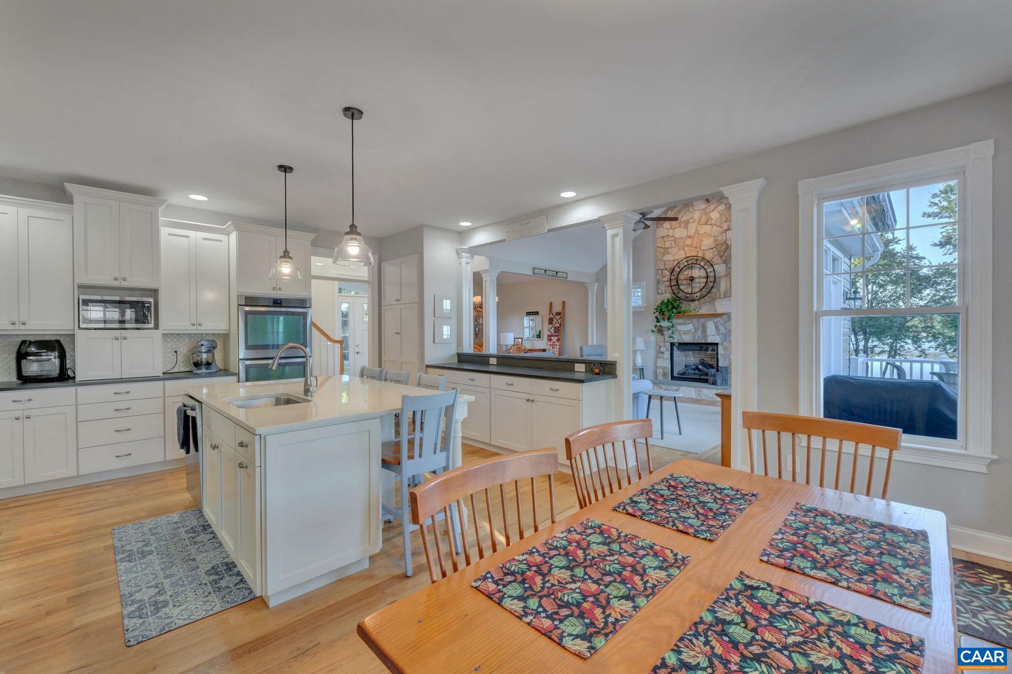 LAKE MONTICELLO - Residential