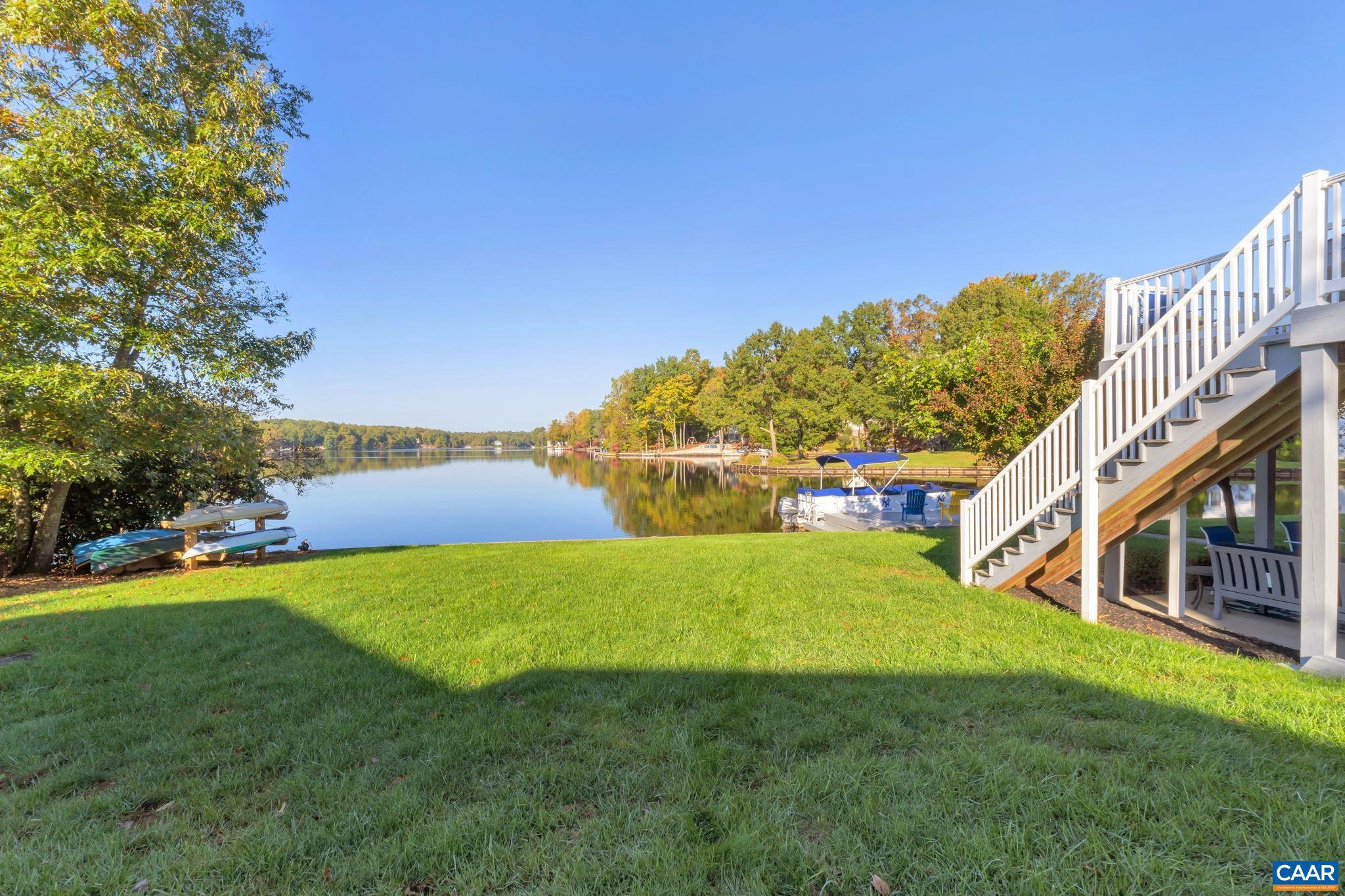 LAKE MONTICELLO - Residential