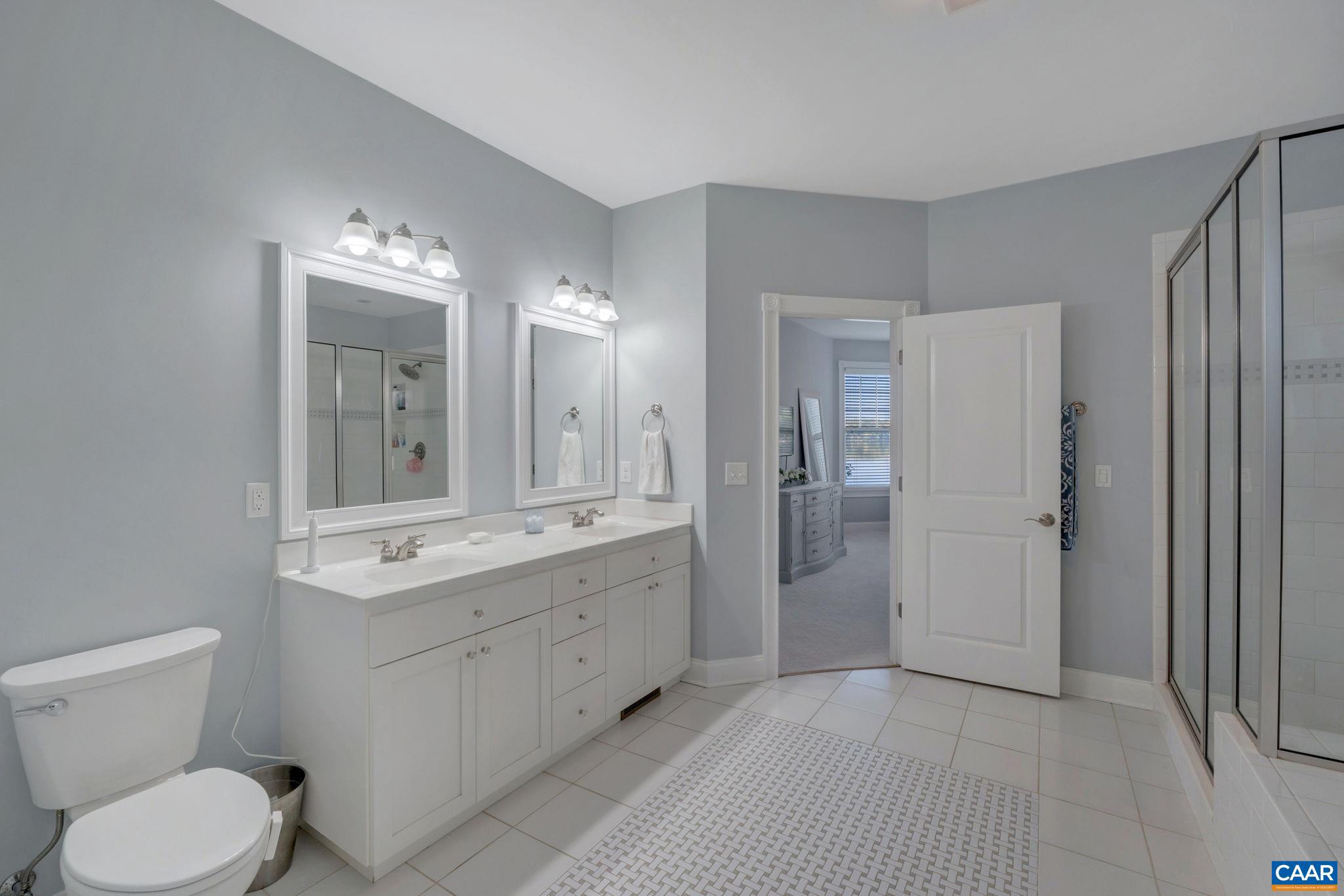 LAKE MONTICELLO - Residential