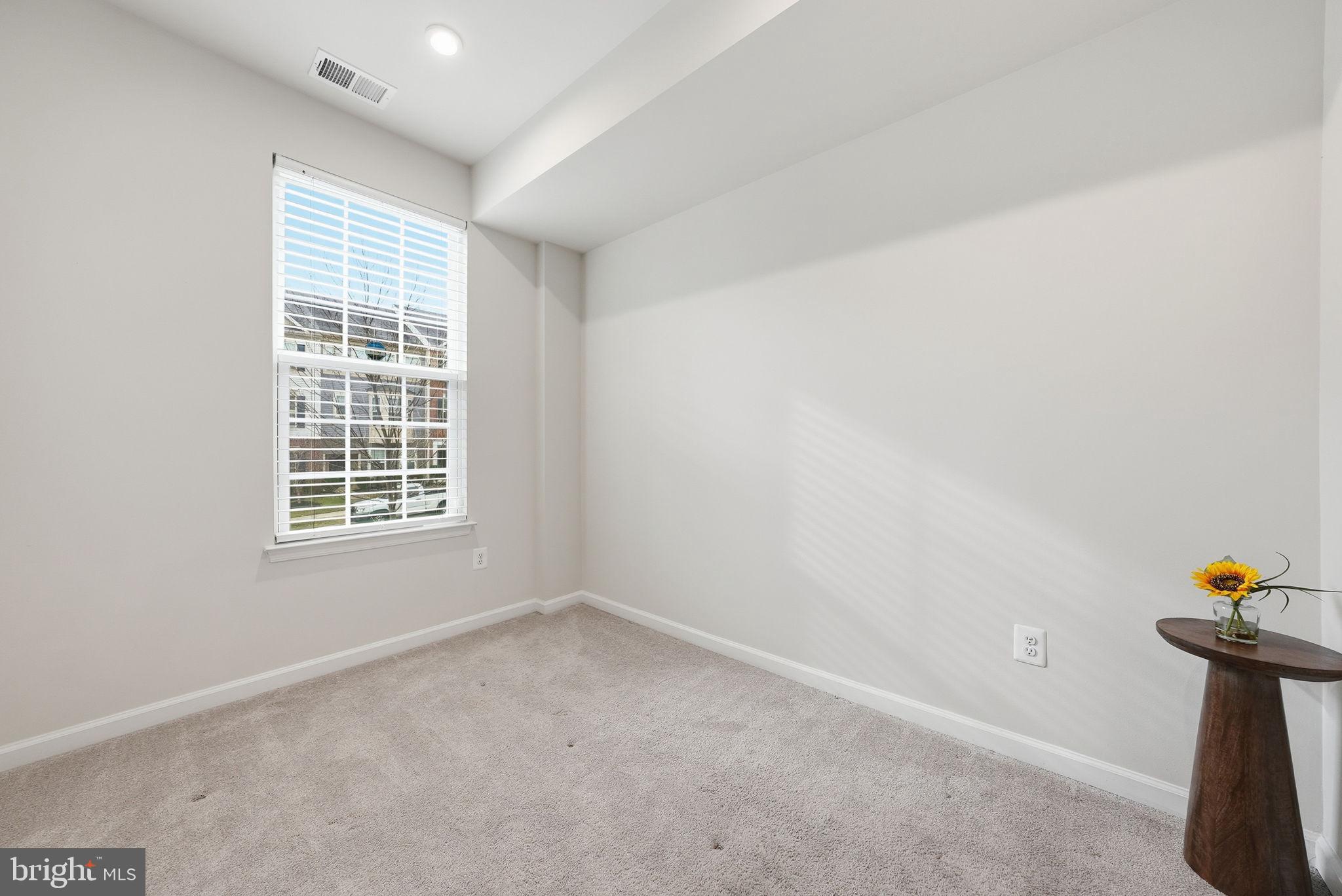 EAGLE ROW - Residential