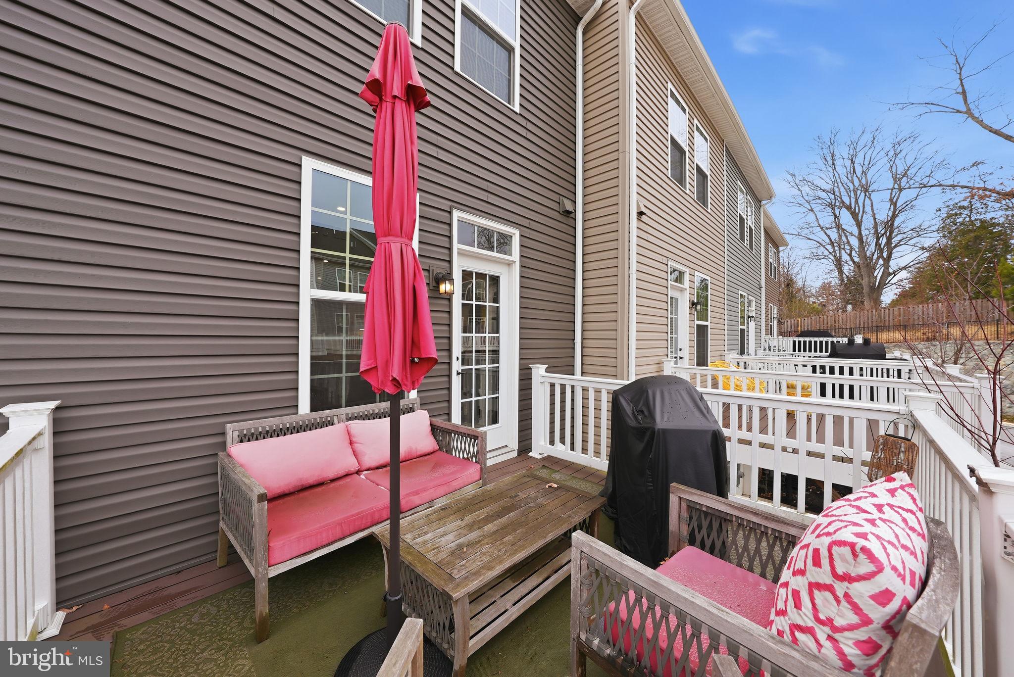 EAGLE ROW - Residential