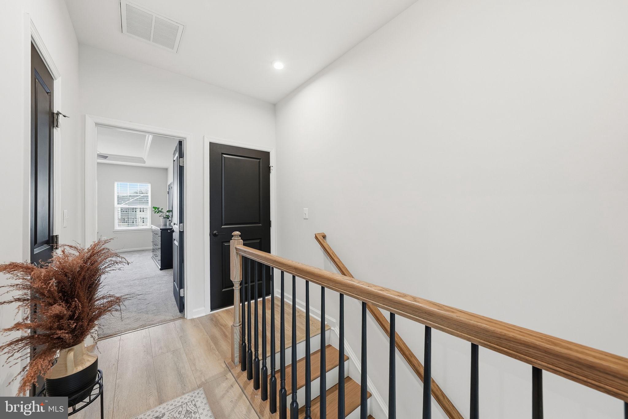 EAGLE ROW - Residential