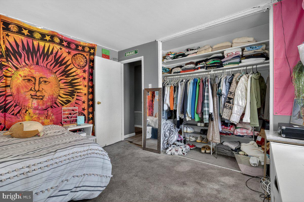 CONTEMPORARY VLG - Residential