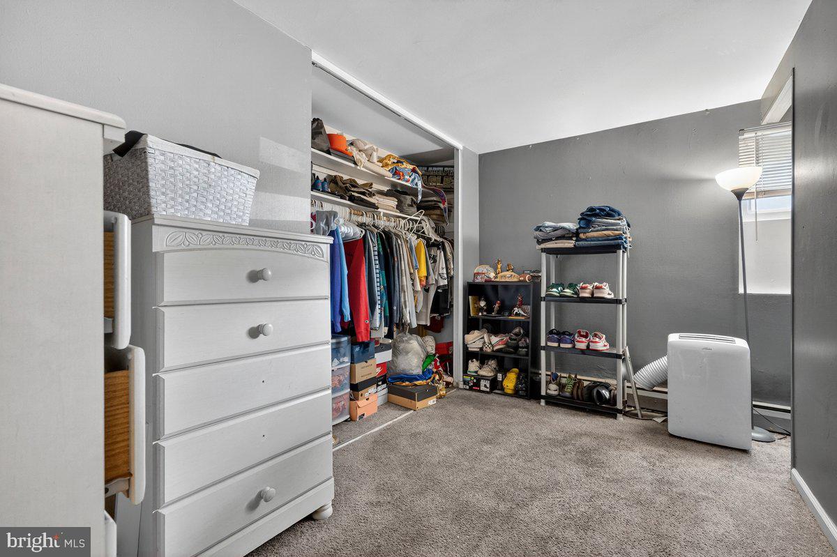 CONTEMPORARY VLG - Residential