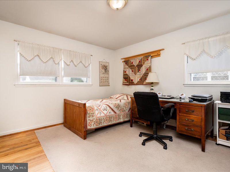 FAIRLAWN - Residential