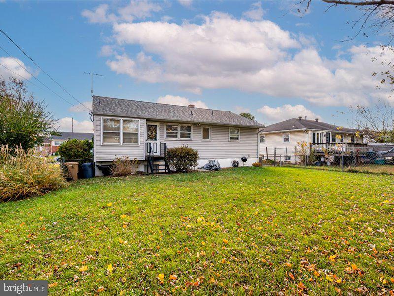 FAIRLAWN - Residential