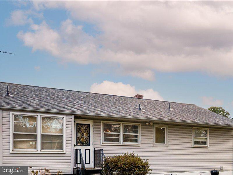 FAIRLAWN - Residential