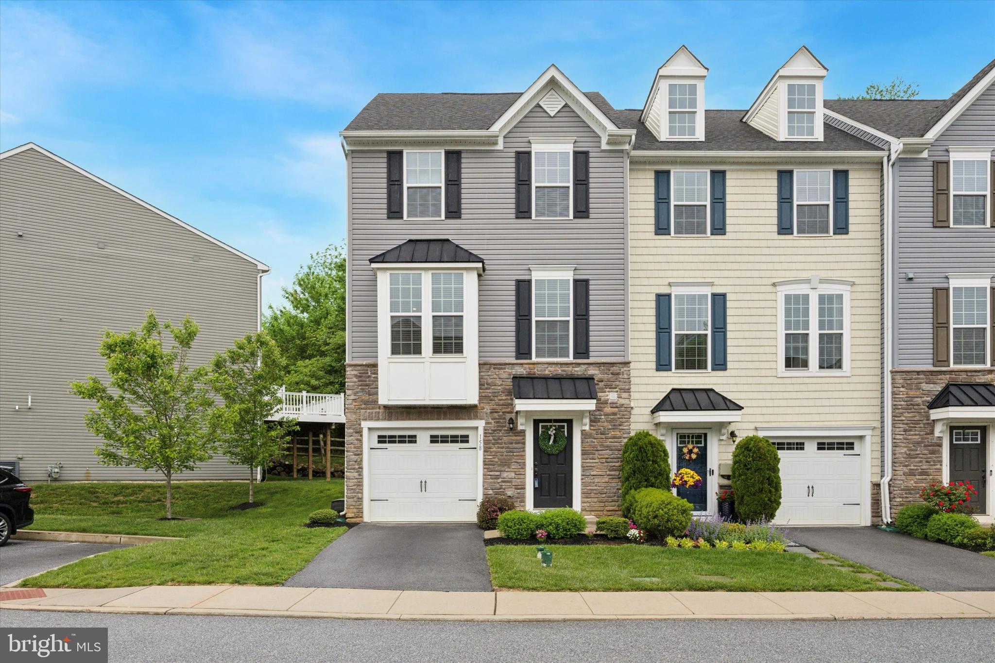 158 MULBERRY DRIVE